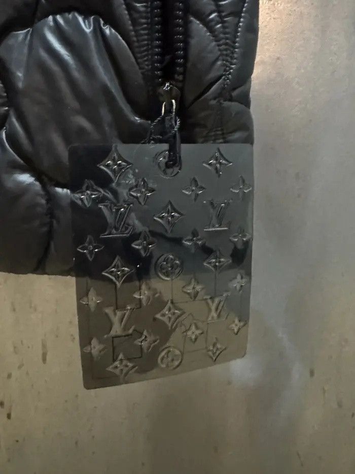 Louis Vuitton Louis Vuitton LVSE Flower Monogram Puffer Vest Size US M / EU 48-50 / 2 - 4 Thumbnail