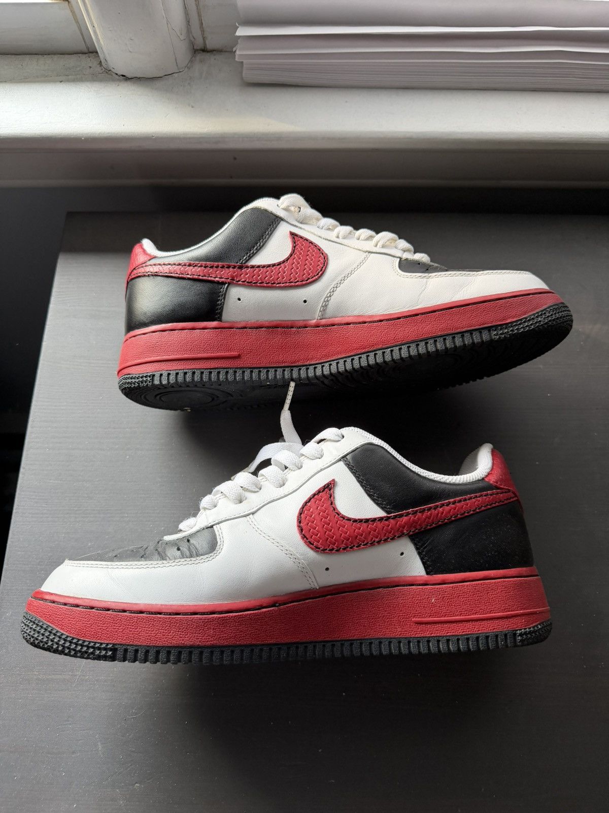 Nike Nike AF1 china bulls(?) Size US 8.5 / EU 41-42 - 3 Thumbnail