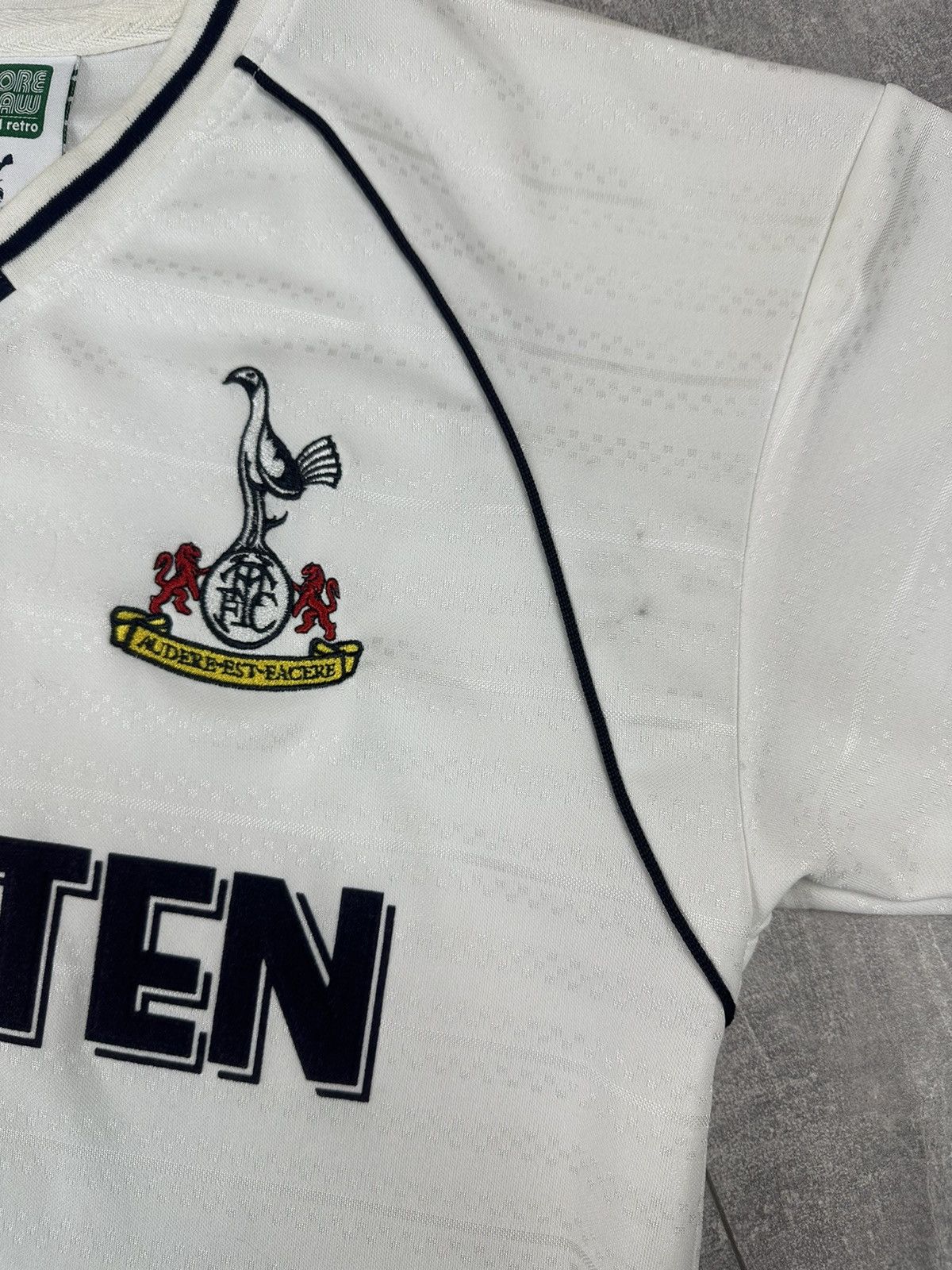 Other Score Draw Tottenham Hotspur 1991 Home Soccer Jersey Shirt Size US S / EU 44-46 / 1 - 3 Thumbnail
