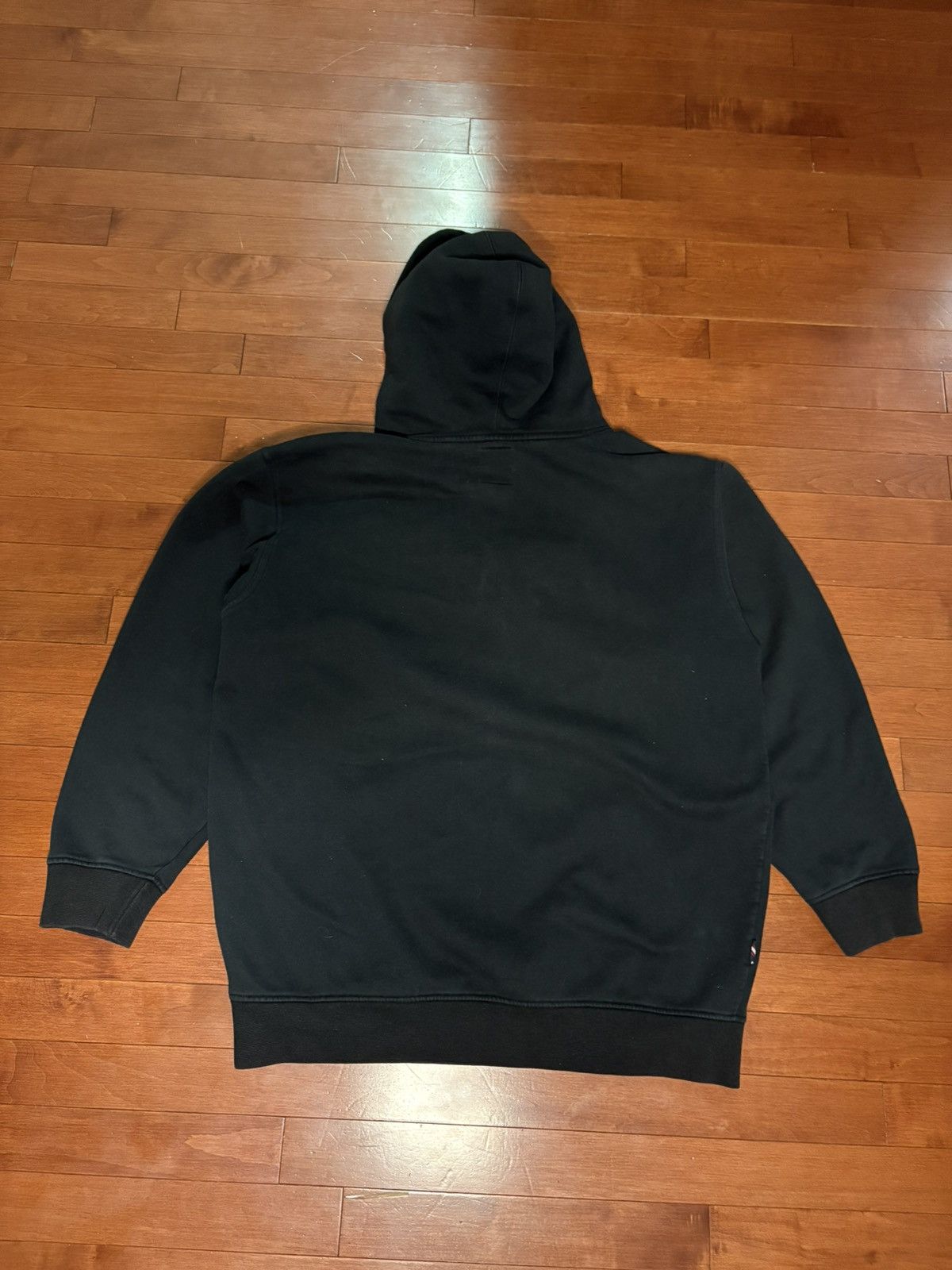 Phat Farm Vintage Y2K Phat Farm Hoodie | $40 Size US M / EU 48-50 / 2 - 2 Thumbnail