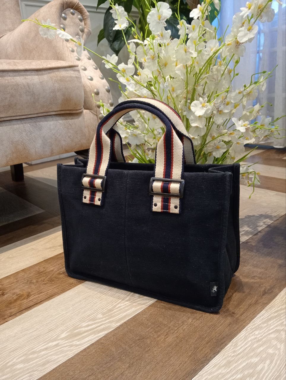 agnes b. AGNES B. VOYAGE TOTE BAG - BLACK Size ONE SIZE - 2 Thumbnail
