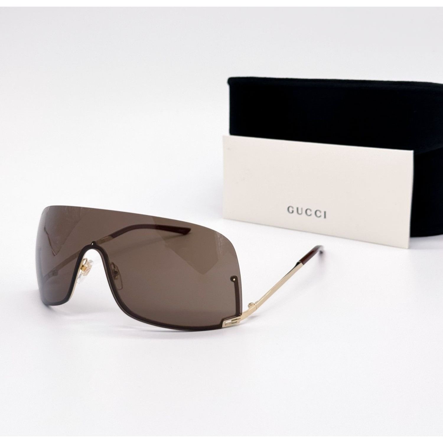 Gucci NEW GUCCI SUNGLASSES GG1560S 002 GOLD SHIELD UNISEX GUCCI Size ONE SIZE - 1 Thumbnail