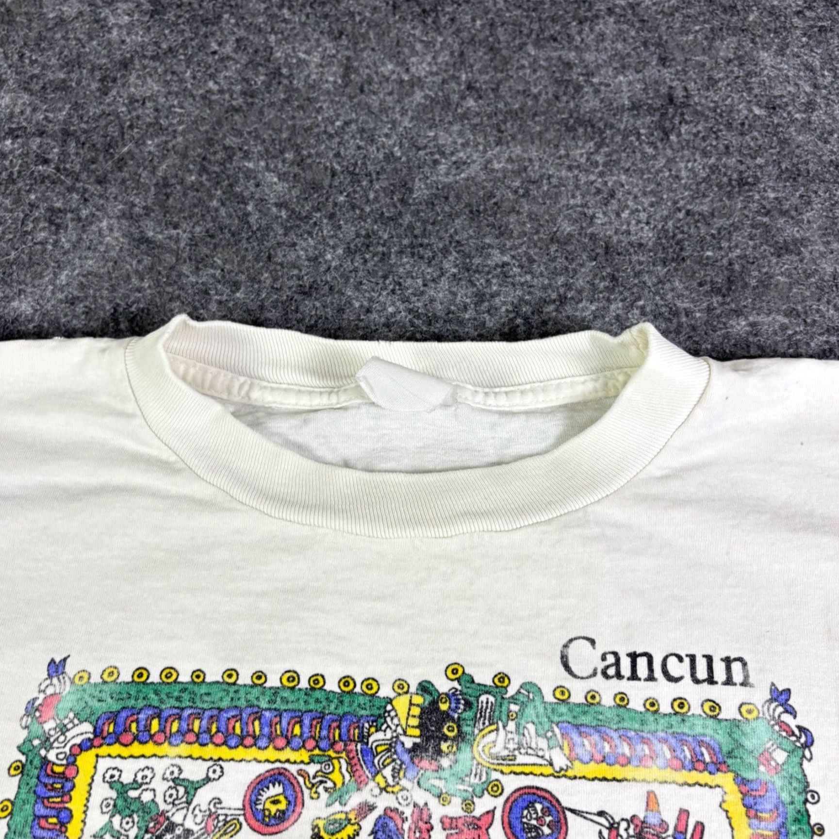 Vintage VINTAGE Cancun Mexico Codice Azteca Quetzalcoatl T-Shirt White Large Souvenir Size US L / EU 52-54 / 3 - 4 Thumbnail