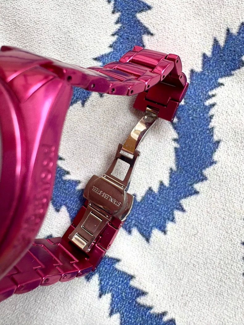 Vivienne Westwood Vivienne Westwood Vintage Let it rock Electric Pink Watch Size ONE SIZE - 8 Thumbnail