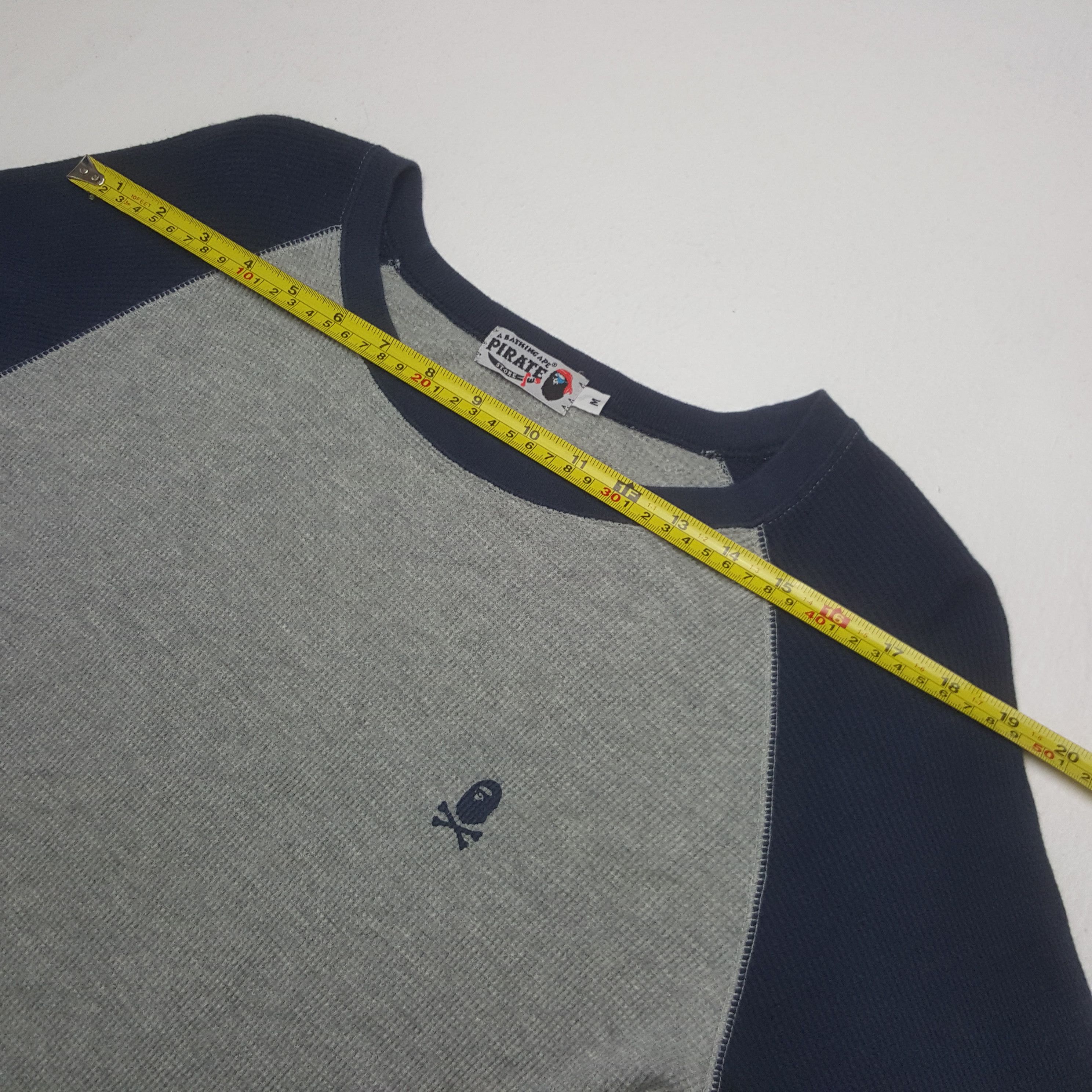 Bape Vintage A Bathing Pirate Tshirt Size US M / EU 48-50 / 2 - 5 Thumbnail