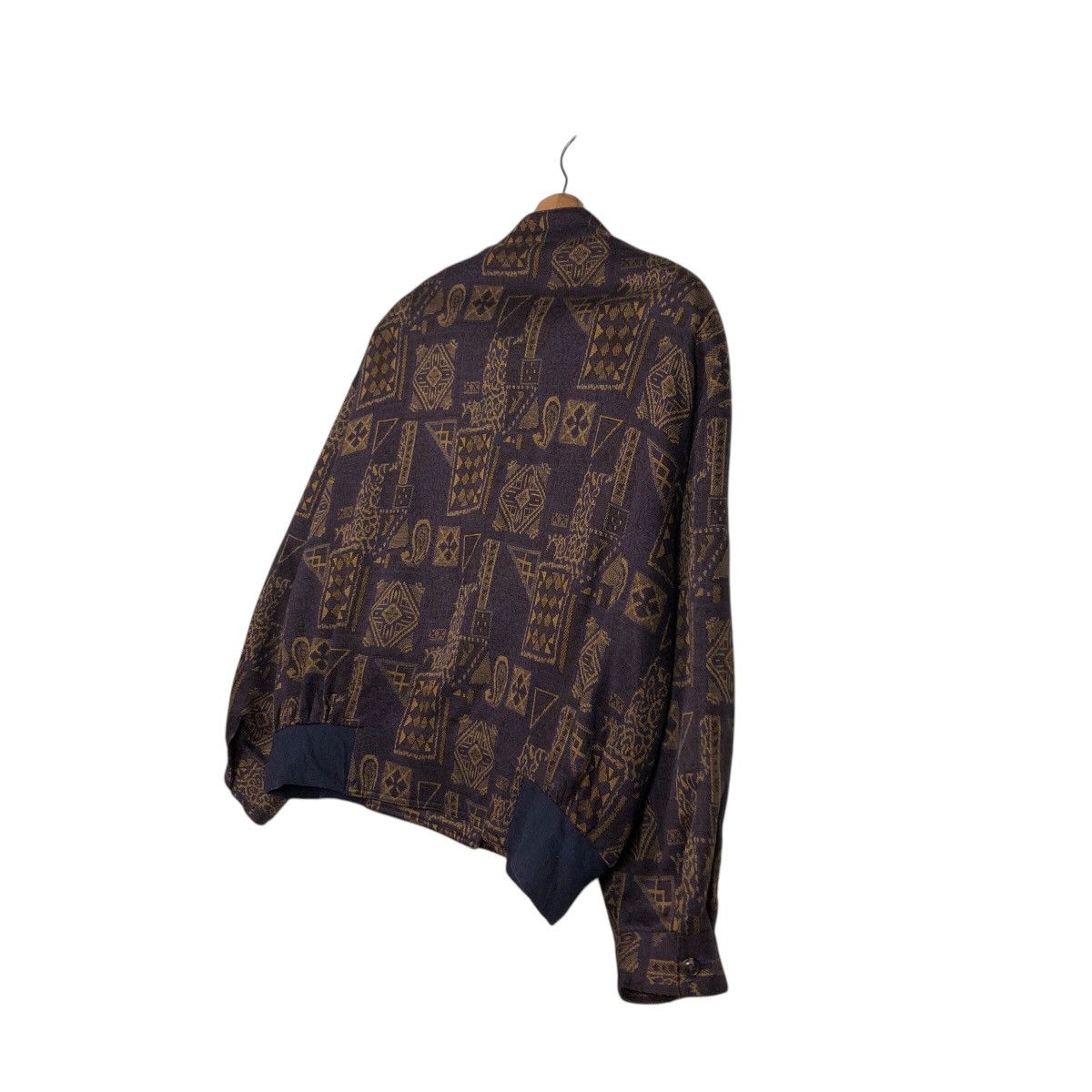 Japanese Brand × Vintage 📌Vintage Bomber Jacket Runic Navajo Design Issey Miyake Size US M / EU 48-50 / 2 - 11 Thumbnail