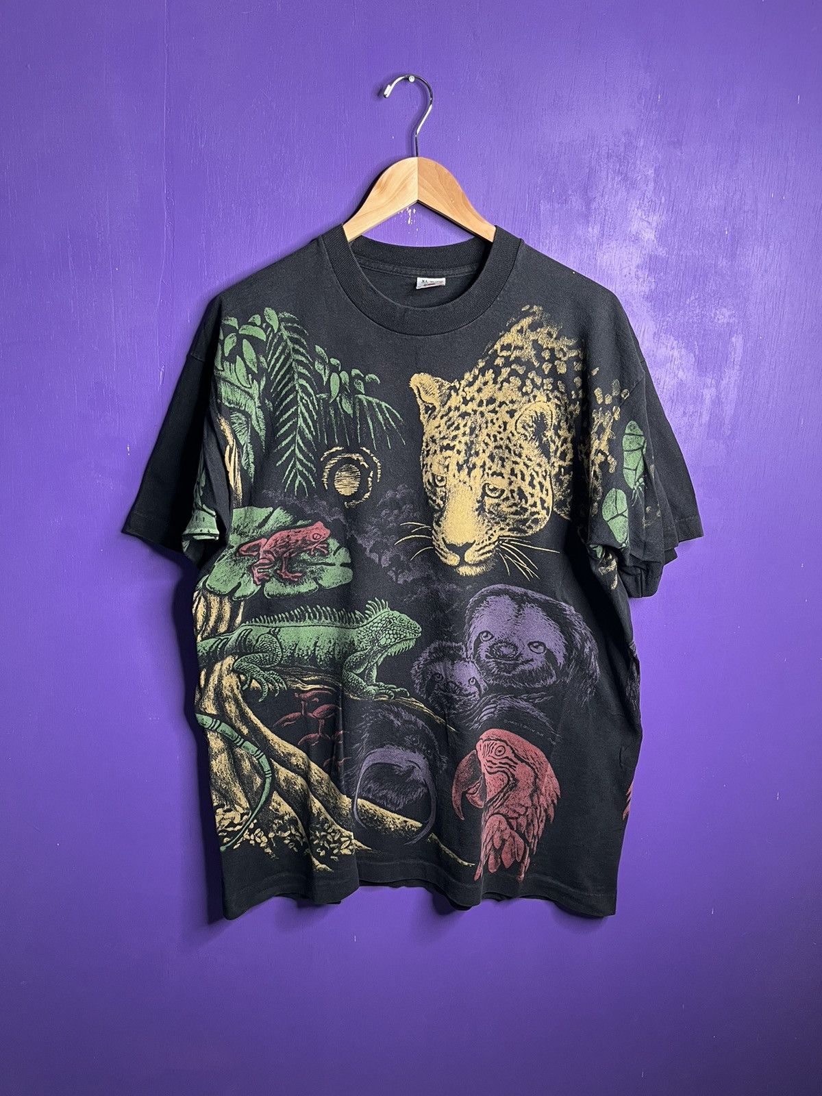 Vintage Vintage 90s rainforest animals AOP faded t-shirt Size US XL / EU 56 / 4 - 1 Thumbnail