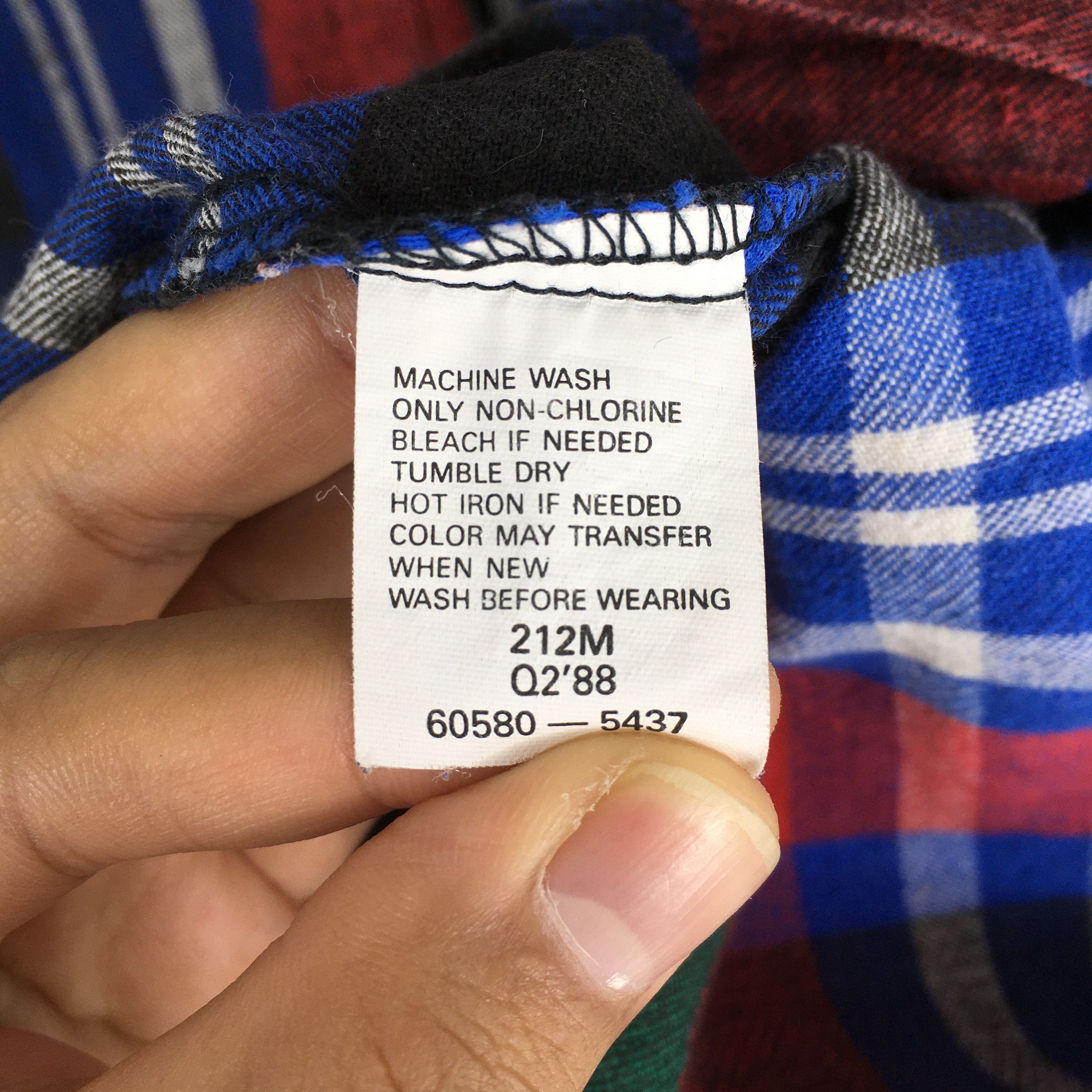 Flannel × Levi's × Levi's Vintage Clothing Vintage 90s Levis Strauss Checkered Flannel Shirt Medium Size US M / EU 48-50 / 2 - 6 Thumbnail