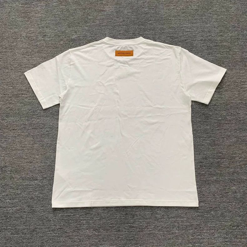Other Louis Vuitton White embossed short sleeve Size US XL / EU 56 / 4 - 2 Thumbnail
