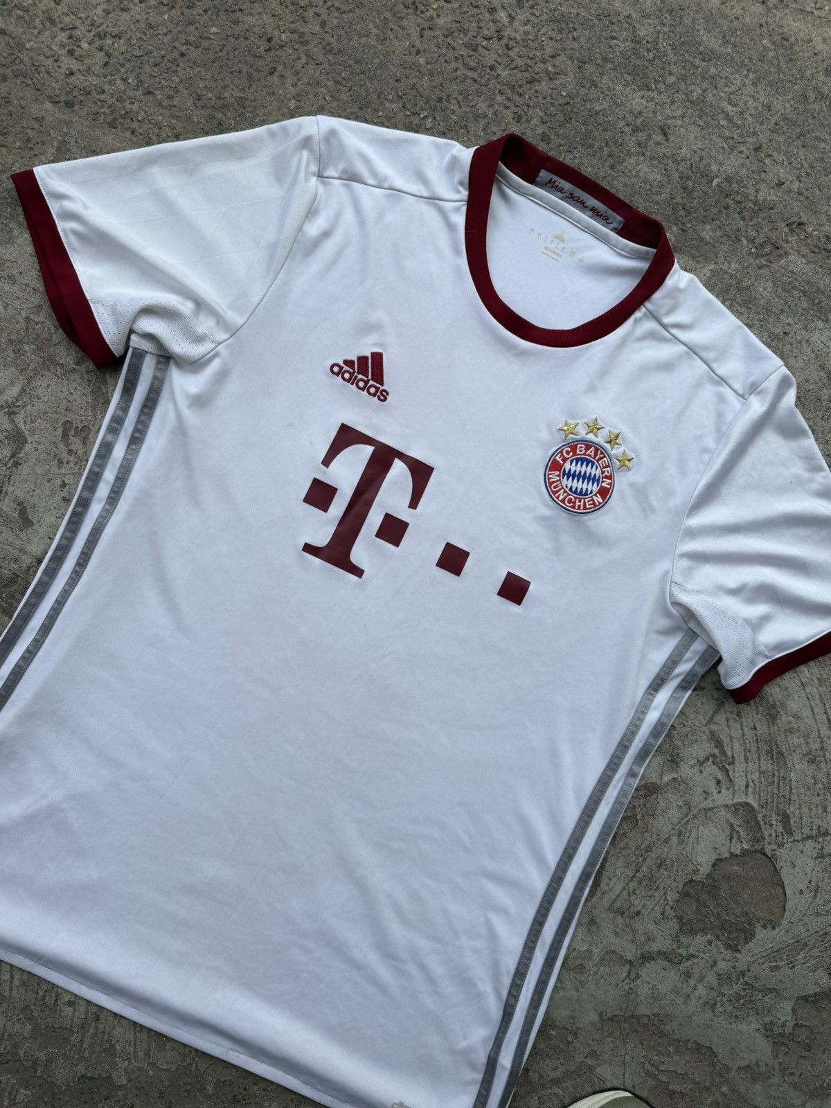Adidas Adidas Y2K Bayern Munchen 2016 Soccer Blokecore Jersey Size US L / EU 52-54 / 3 - 10 Thumbnail