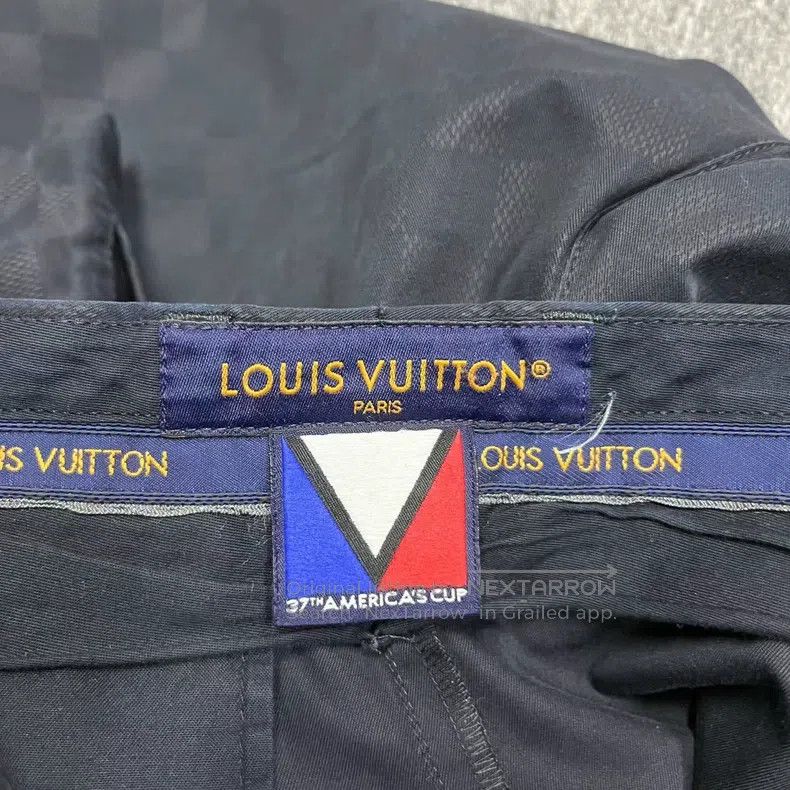 Louis Vuitton Louis Vuitton size US 52 Black plaid full-print zip-up stra Size US 36 / EU 52 - 2 Thumbnail