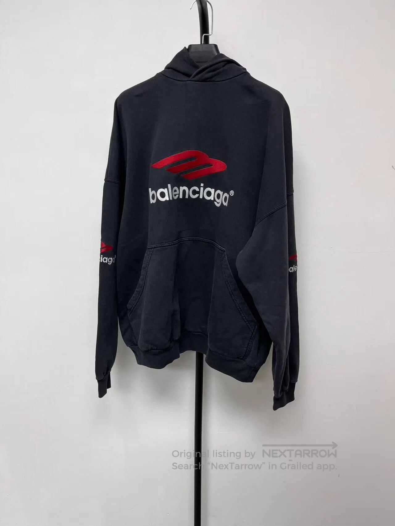 Balenciaga balenciaga graphic print hooded casual sweatshirt. Size US M / EU 48-50 / 2 - 1 Thumbnail