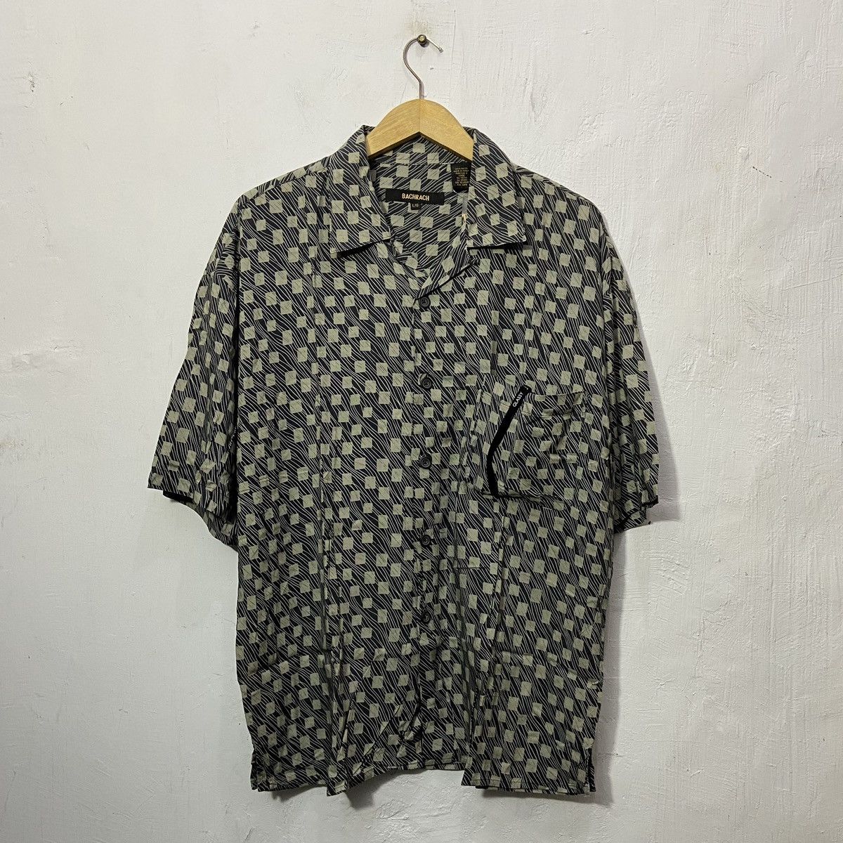 Bachrach × Vintage Bachrach Open Collar 100% Rayon Shirt Dark Grey ⁣ Size US L / EU 52-54 / 3 - 1 Thumbnail
