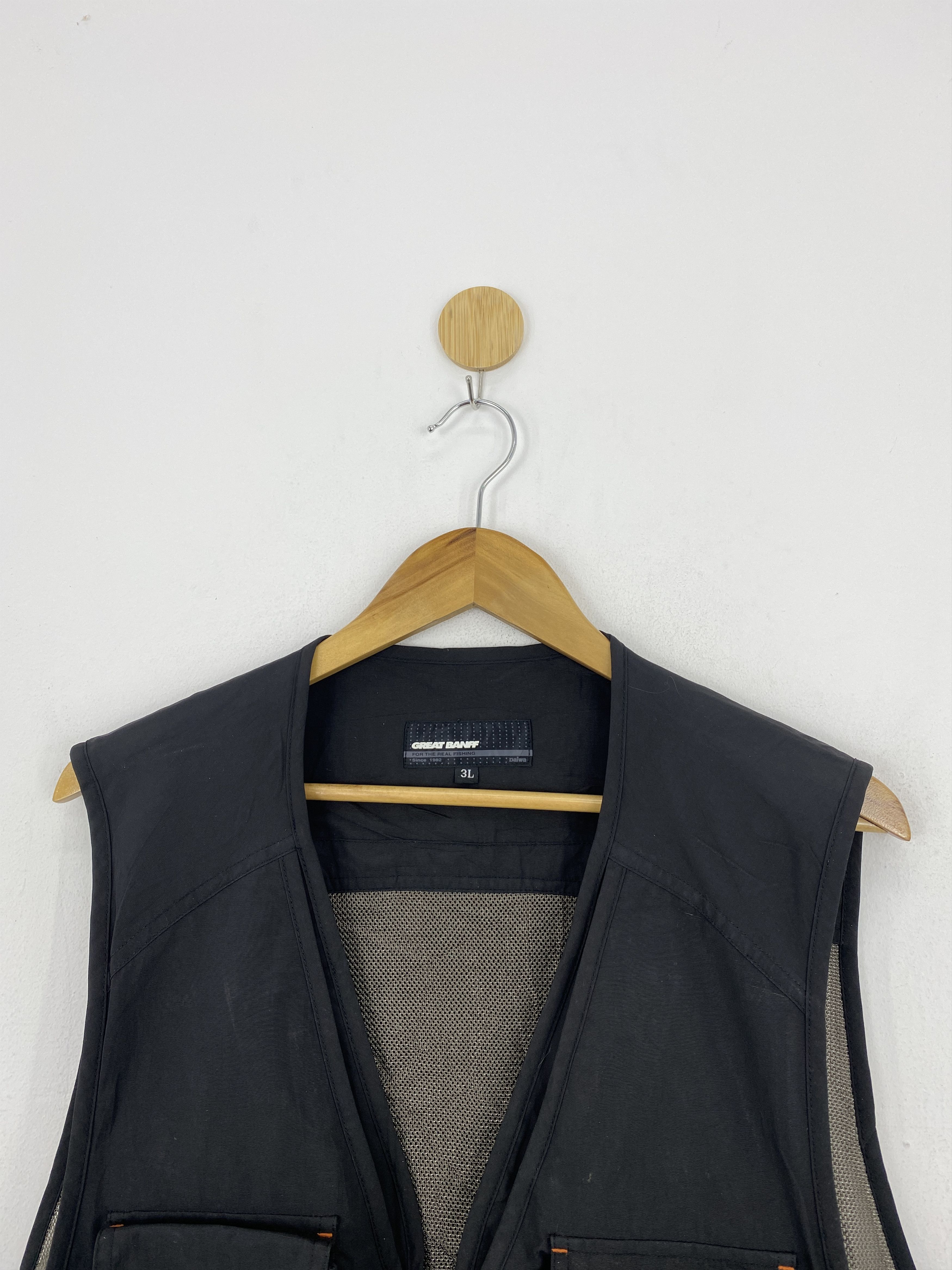 Japanese Brand × Vintage Vintage Daiwa Great Banff Multi Pocket Fishing Vest J1876 Size US XXL / EU 58 / 5 - 2 Thumbnail