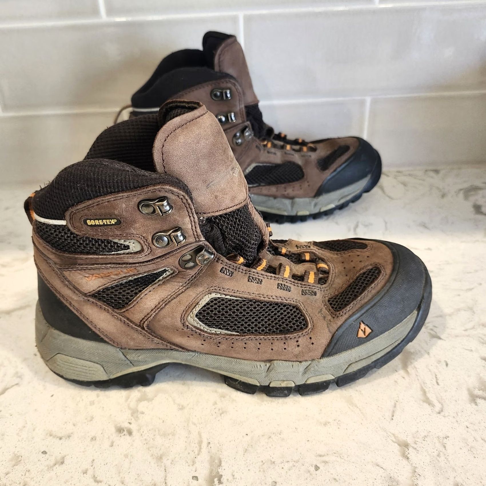 Vasque Vasque Gore Tex Hiking Boots Mens 9M Brown Waterproof Trail Outdoor NO SHOELACES Boots Mens Brown Gore Tex Hiking Boots Size US 8 / EU 41 - 7 Thumbnail