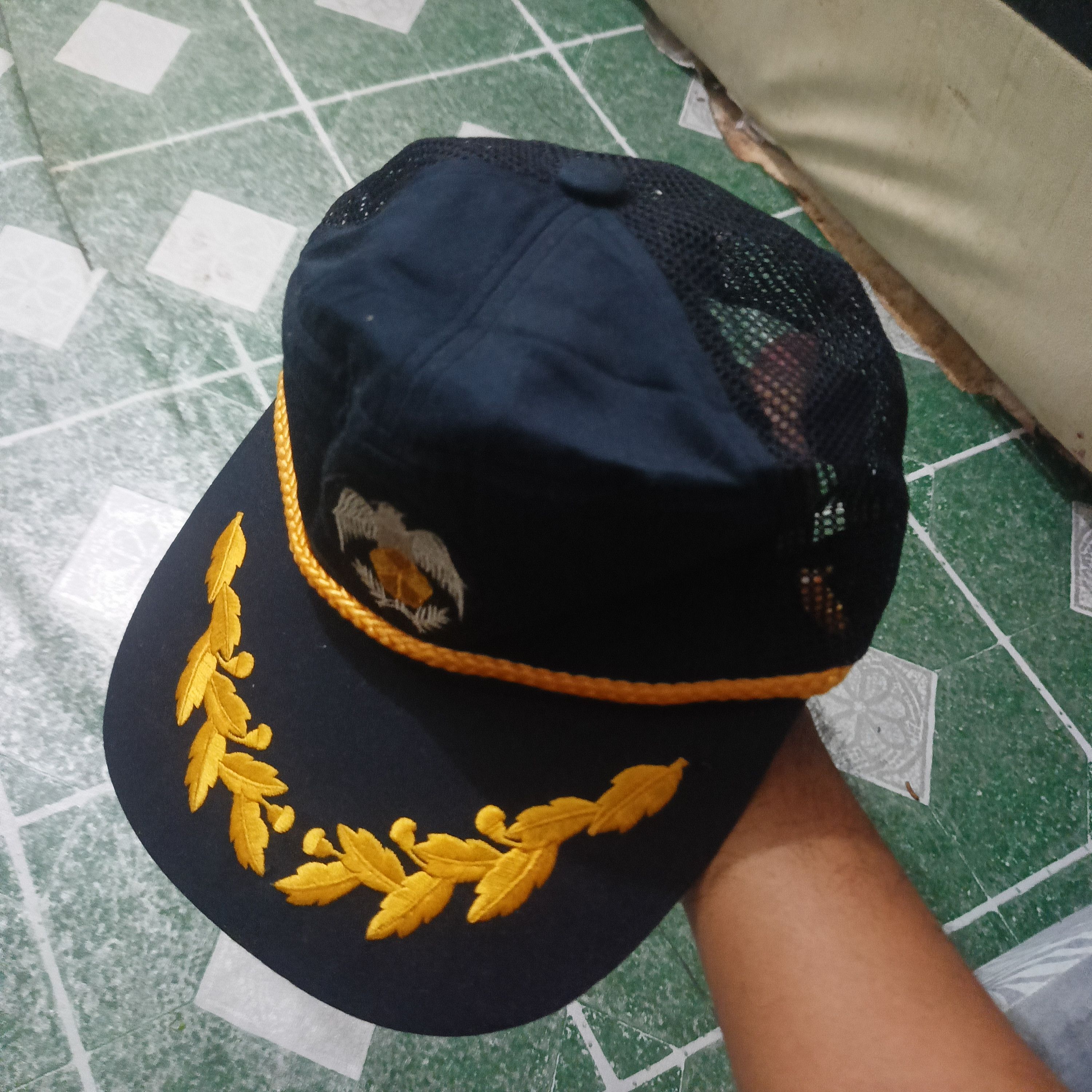 Vintage Vtg 7 panel half mesh trucker cap Size ONE SIZE - 3 Thumbnail