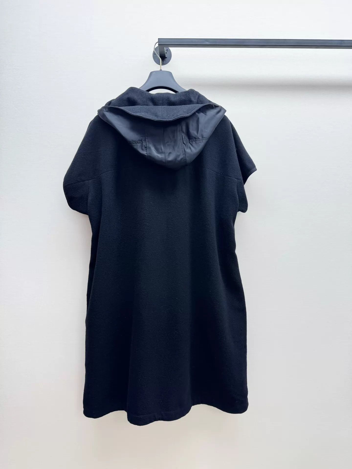 Yohji Yamamoto Yohji Yamamoto Authentic Vest 2 (Worn Once, 140/106) Size XS / US 0-2 / IT 36-38 - 7 Thumbnail