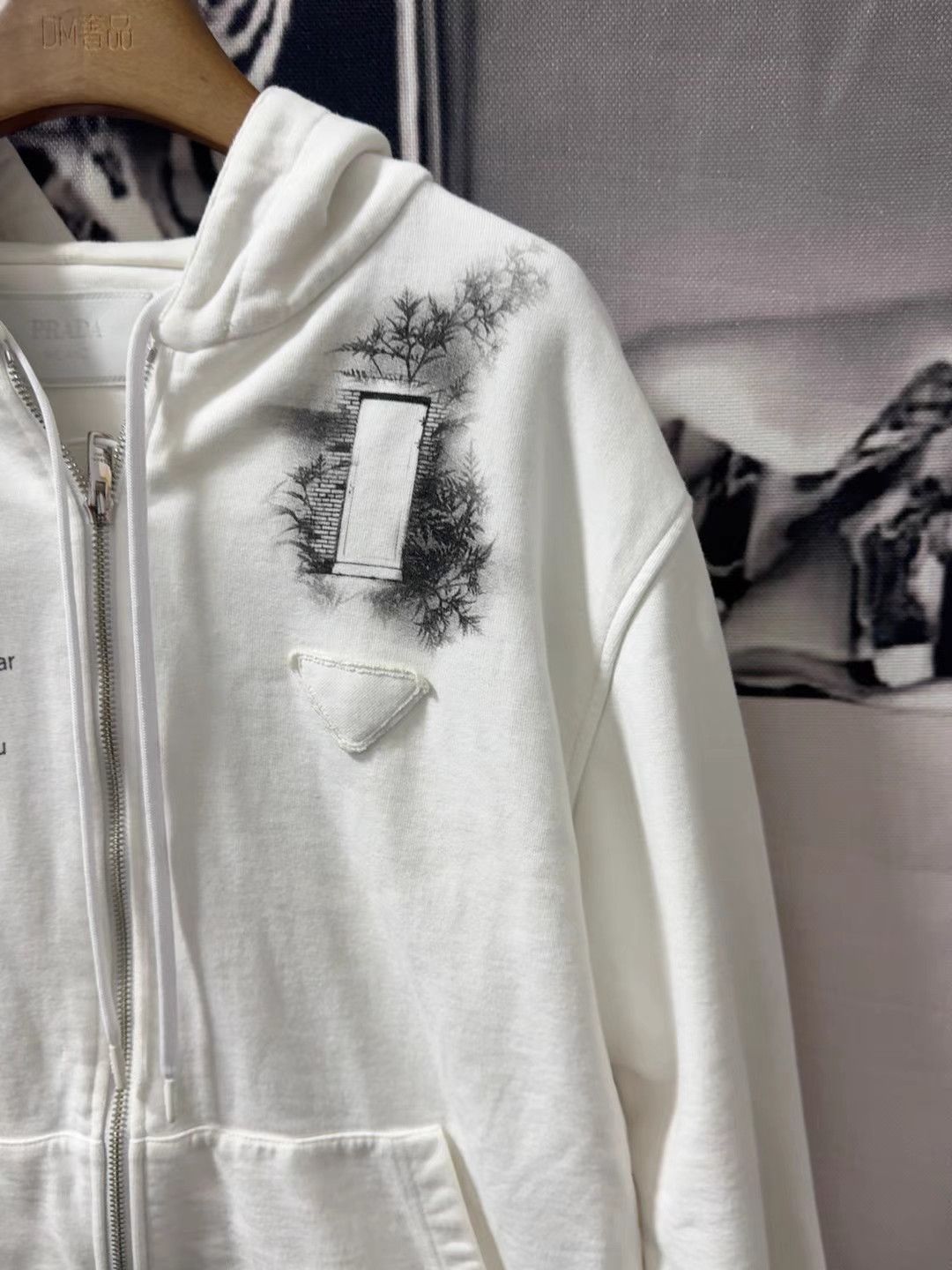 Prada Prada Graffiti Zip-Up Hoodie Jacket K13 Size US XS / EU 42 / 0 - 6 Thumbnail