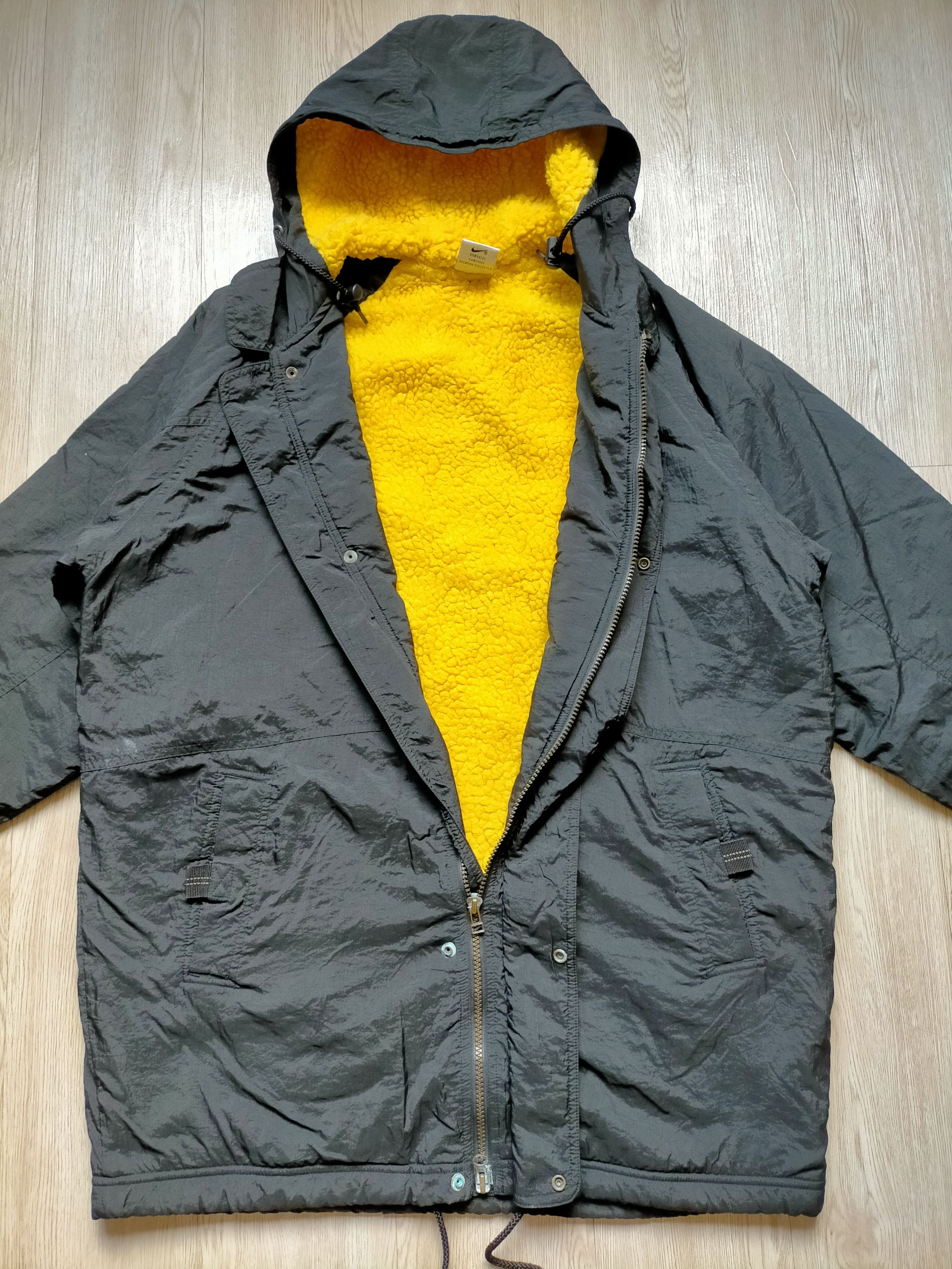 Nike Vintage 90s Nike Swoosh Long jacket Size US L / EU 52-54 / 3 - 11 Thumbnail