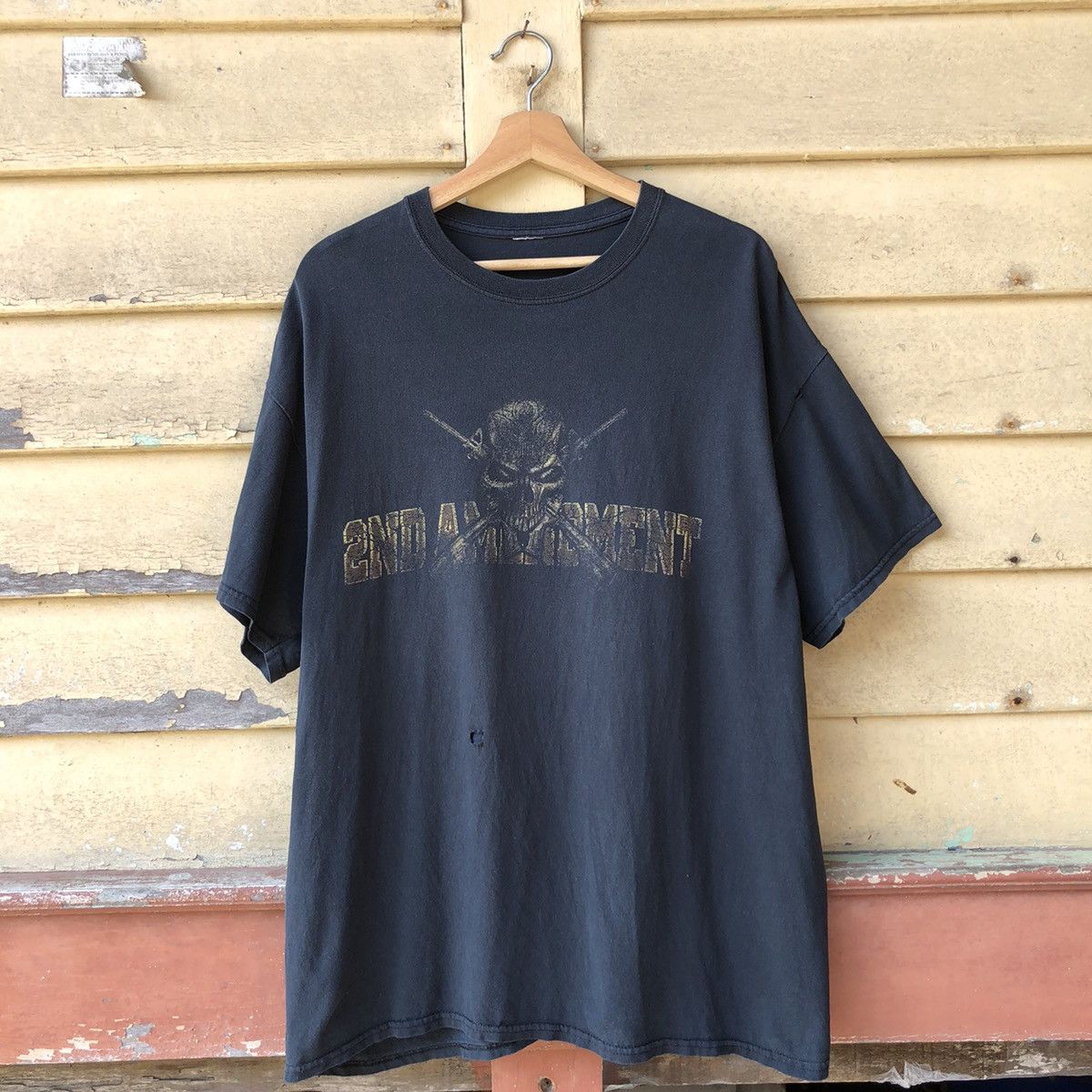 Army Of Me 🔥Distressed🔥 Vintage y2k 2ND AMENDMENT Sunfaded Tshirt Size US XL / EU 56 / 4 - 4 Thumbnail