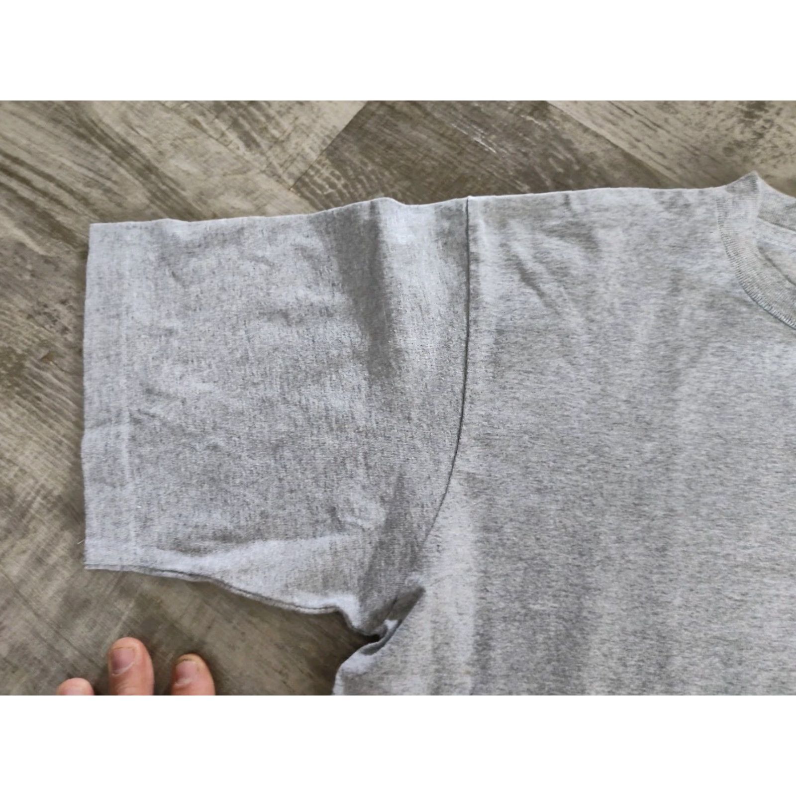 Harley Davidson Harley-Davidson Gray Pocket Tee Shirt Double-Sided USA Made Appleton, WI Size L Size US L / EU 52-54 / 3 - 5 Thumbnail