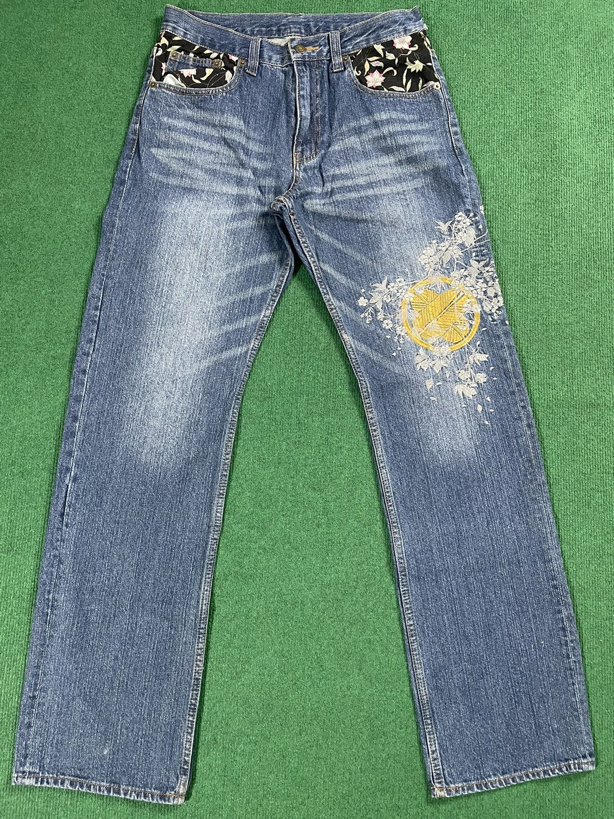 Japanese Brand Japanese Jeans With Art Karakuri Motif Style Size US 31 - 2 Thumbnail