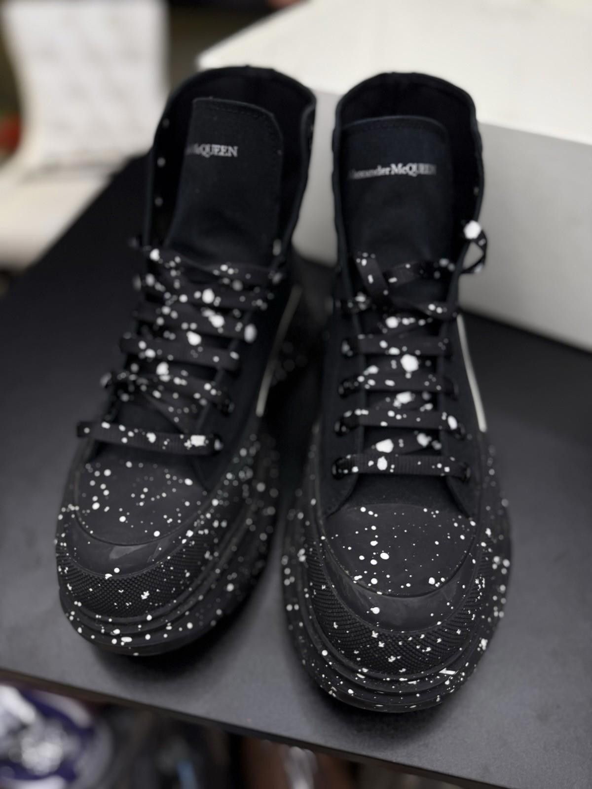 Alexander McQueen Alexander McQueen Boot Tread Black Splatter Boots 42EU/9US Size US 9 / EU 42 - 5 Thumbnail
