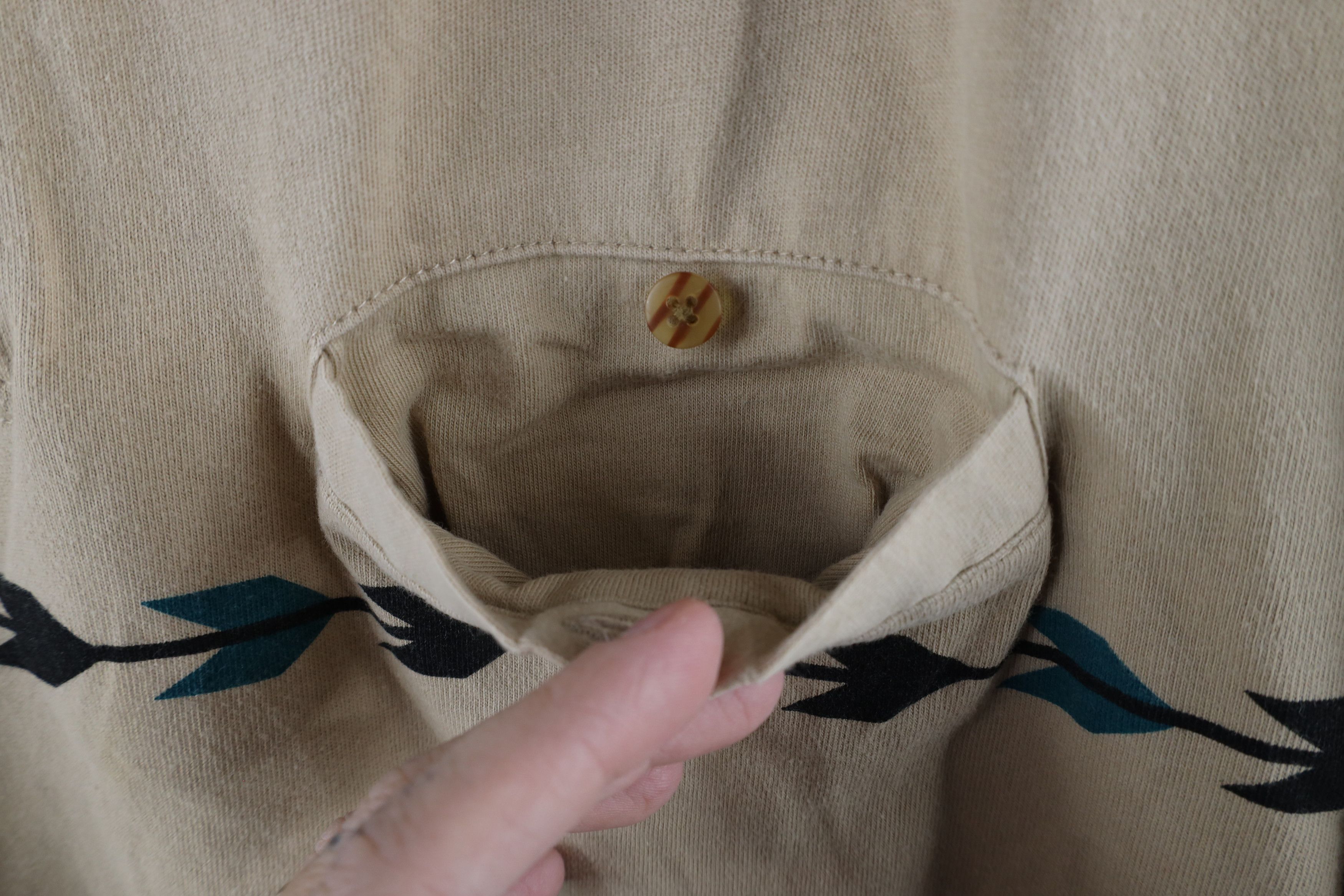 Vintage Vintage 90s Streetwear Southwestern Collared Polo Shirt Size US XXL / EU 58 / 5 - 6 Thumbnail