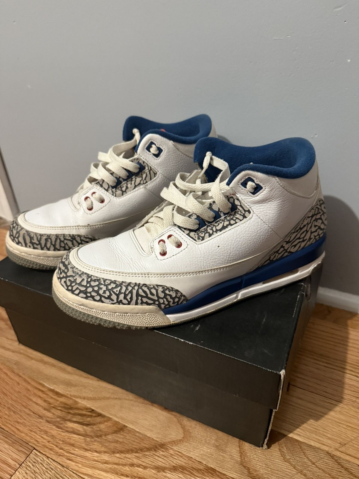 Jordan Brand Air Jordan 3 “True Blue” Size US 5.5 / EU 38 - 3 Thumbnail