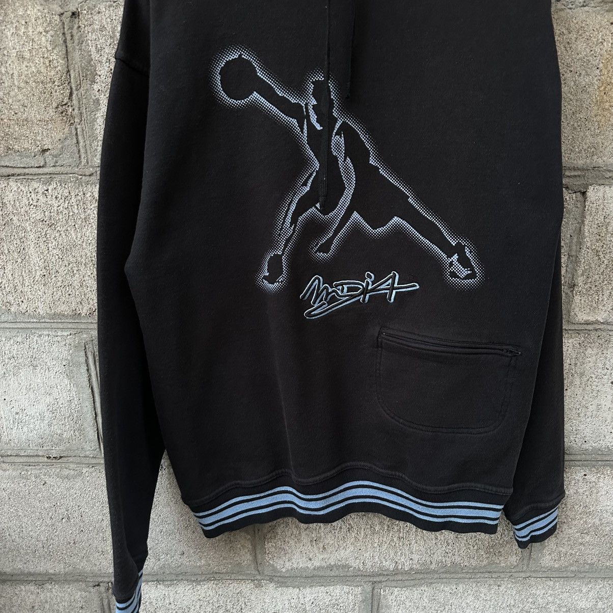 NBA VTG NBA Mdia Hoodie Big Logo Y2K 00s USA Size S Overaized Size US S / EU 44-46 / 1 - 3 Thumbnail