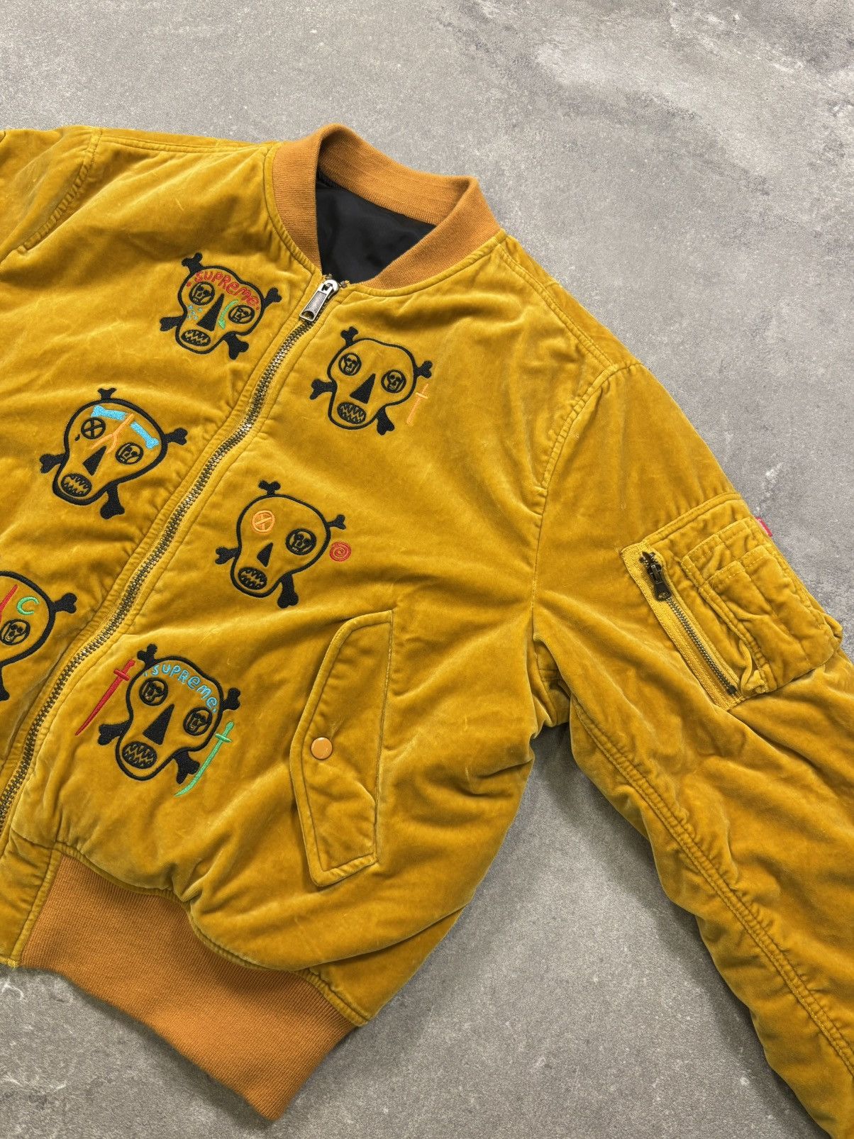 Supreme Supreme x Clayton Patterson Skulls Velvet MA-1 Jacket Size US L / EU 52-54 / 3 - 2 Thumbnail