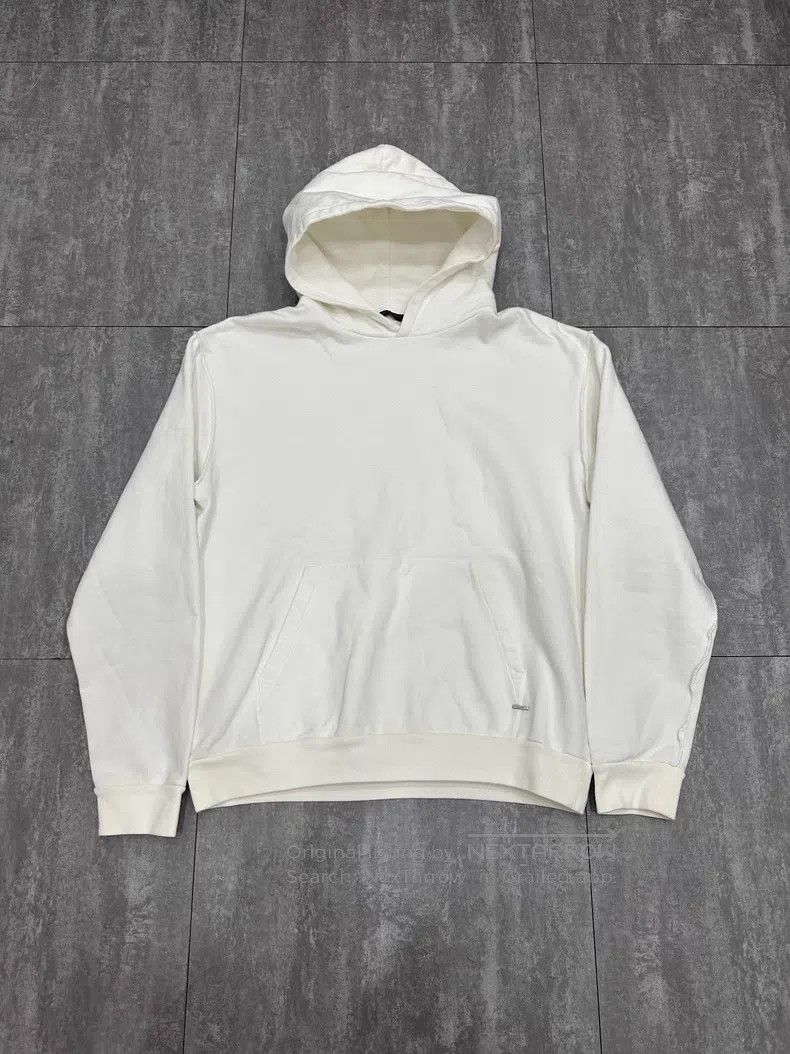 Louis Vuitton Louis Vuitton White Hooded Long Sleeve Sweatshirt Size US XL / EU 56 / 4 - 1 Thumbnail