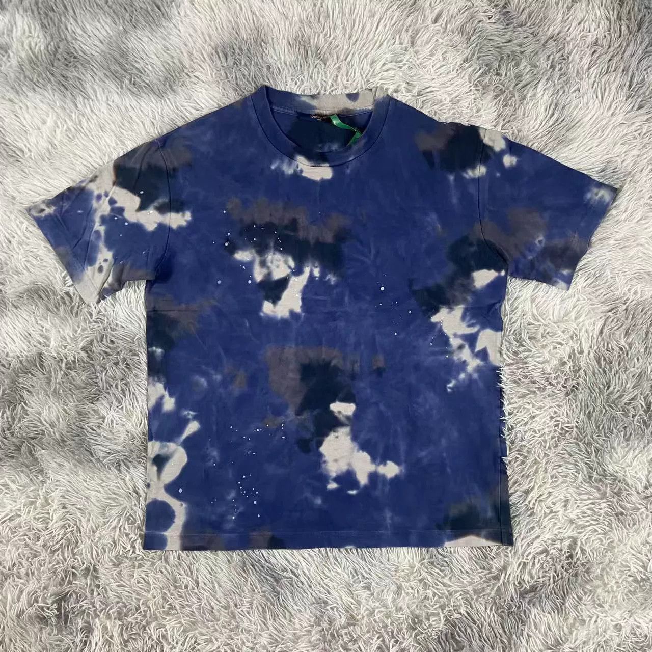 Louis Vuitton Louis Vuitton Multi T-Shirt Casual Size US L / EU 52-54 / 3 - 1 Thumbnail