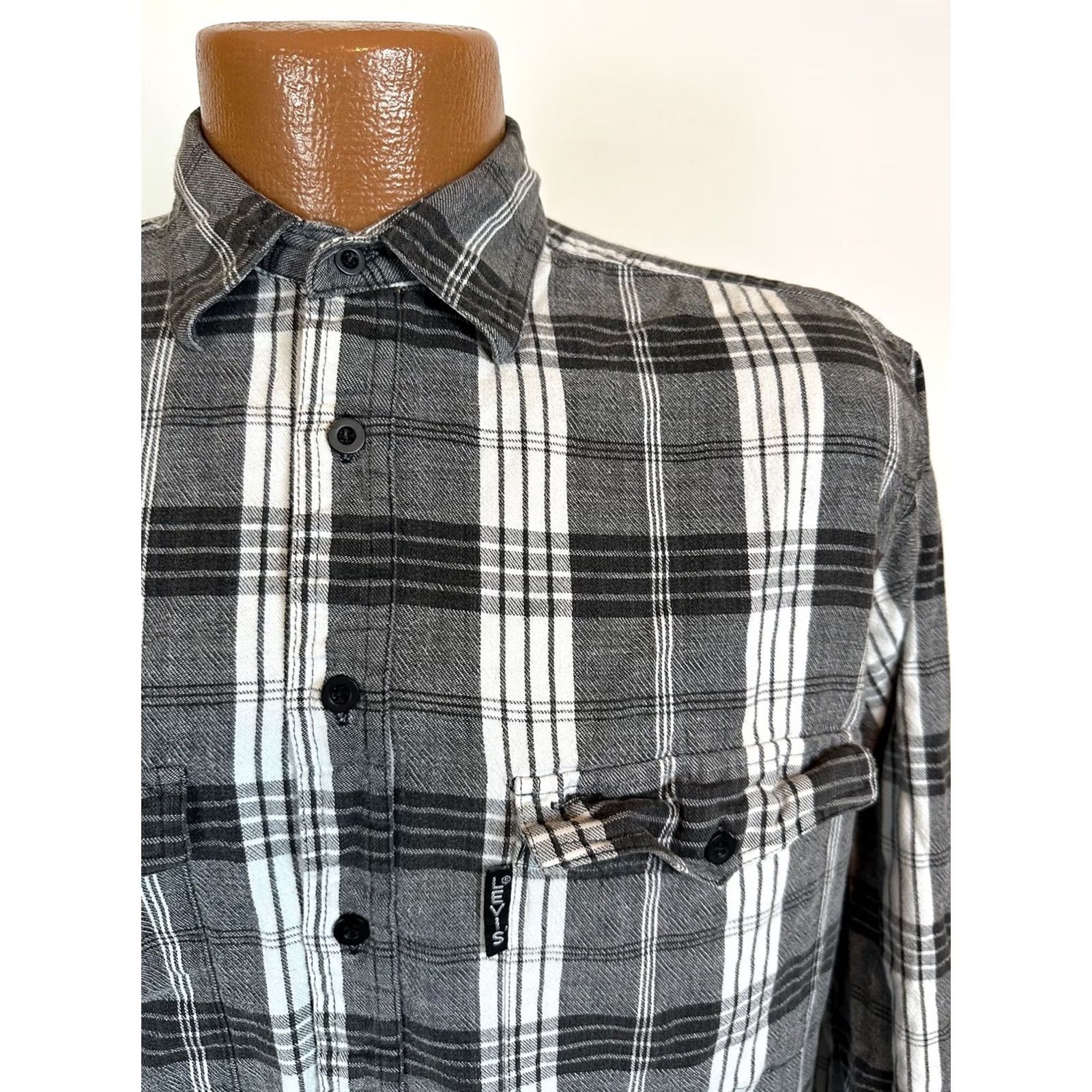 Levi's VINTAGE Levi's Sutter Creek Shirt Men M Plaid Cotton Button-Up Black Casual 80s 90s Grunge Hipster Mens Size US M / EU 48-50 / 2 - 3 Thumbnail
