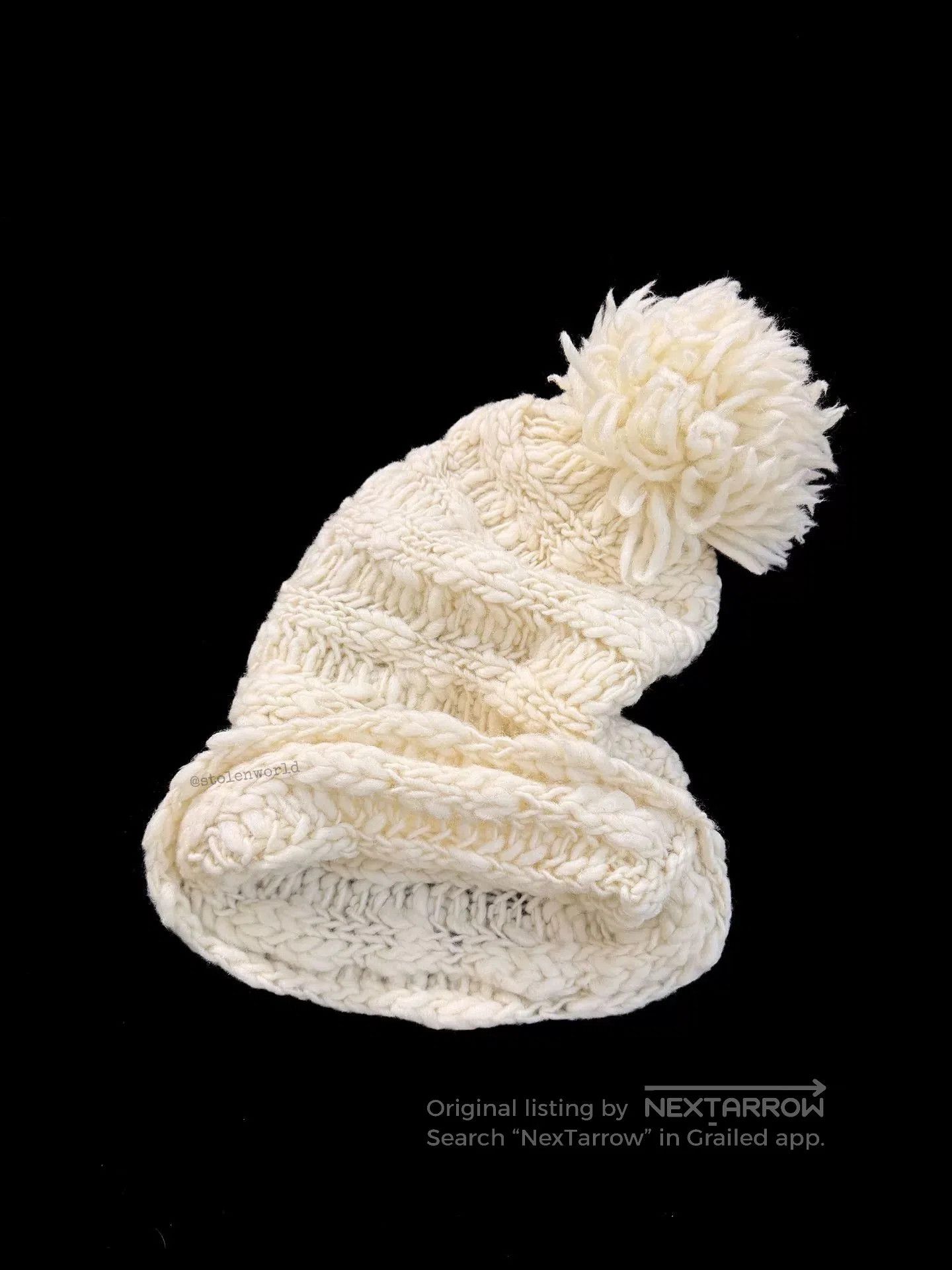 Vintage cute cream knit pom pom beanie. Size ONE SIZE - 8 Thumbnail