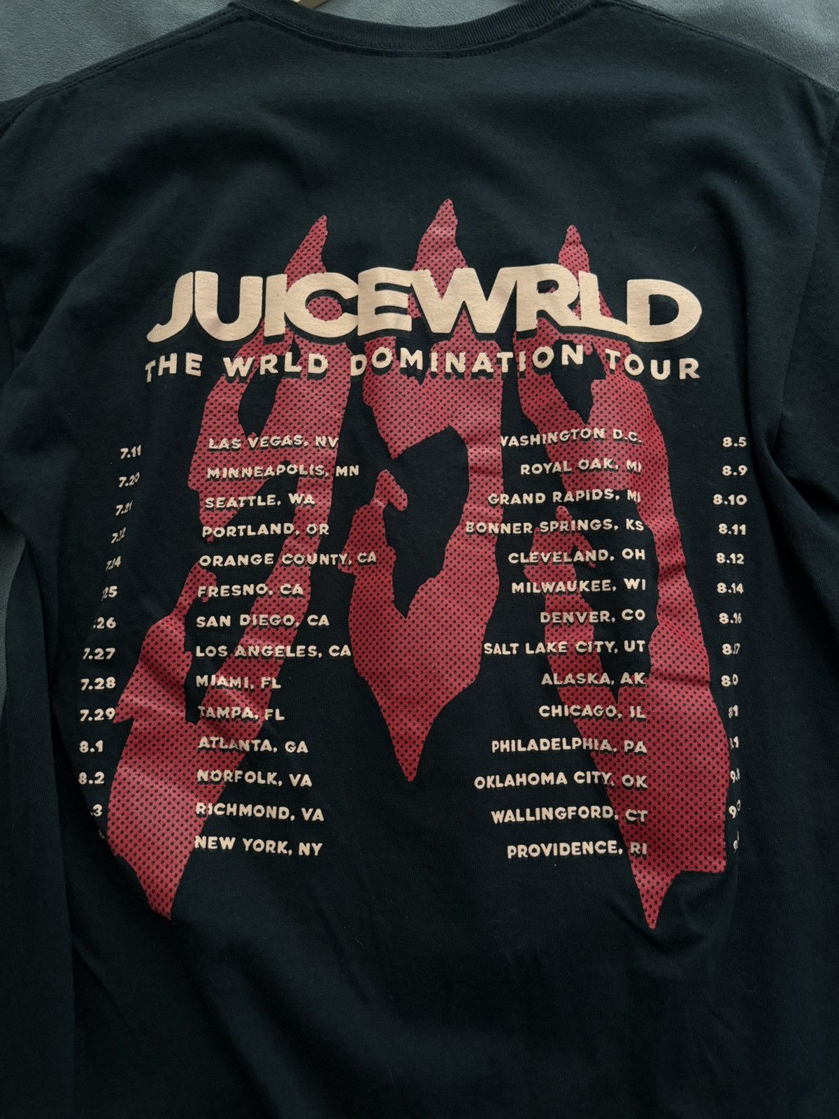 999 Club Juice Wrld The Wrld Domination Tour Shirt Size US M / EU 48-50 / 2 - 4 Thumbnail