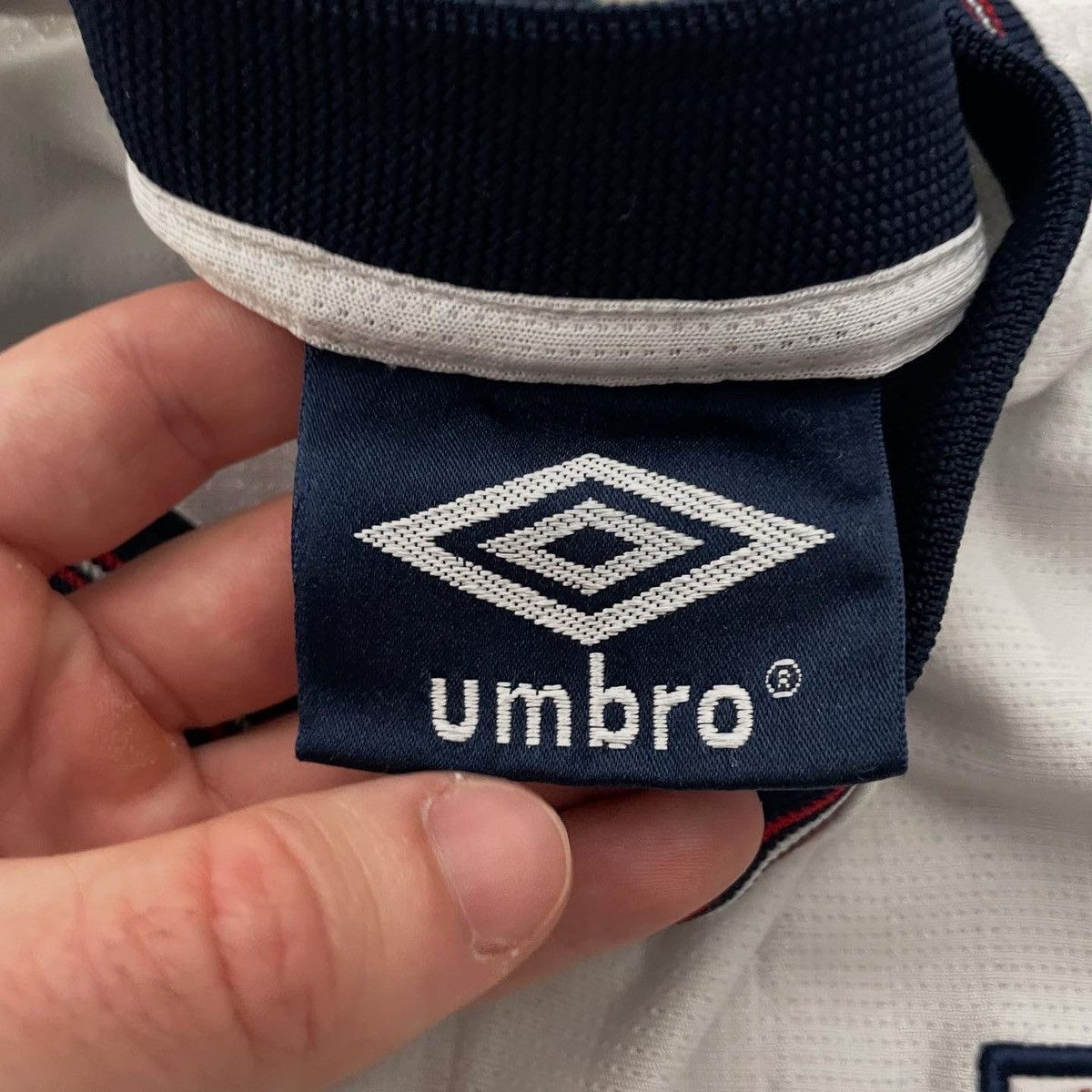 Umbro England Umbro Reissue 1986 Shirt Medium Size US M / EU 48-50 / 2 - 3 Thumbnail