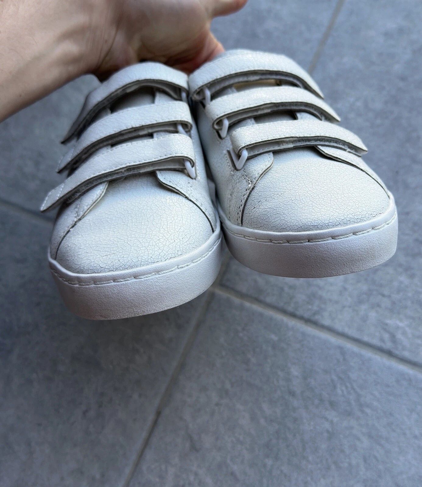 Fred Perry FRED PERRY MENS LEATHER SHOES SNEAKERS CASUAL Size US 9 / EU 42 - 4 Thumbnail