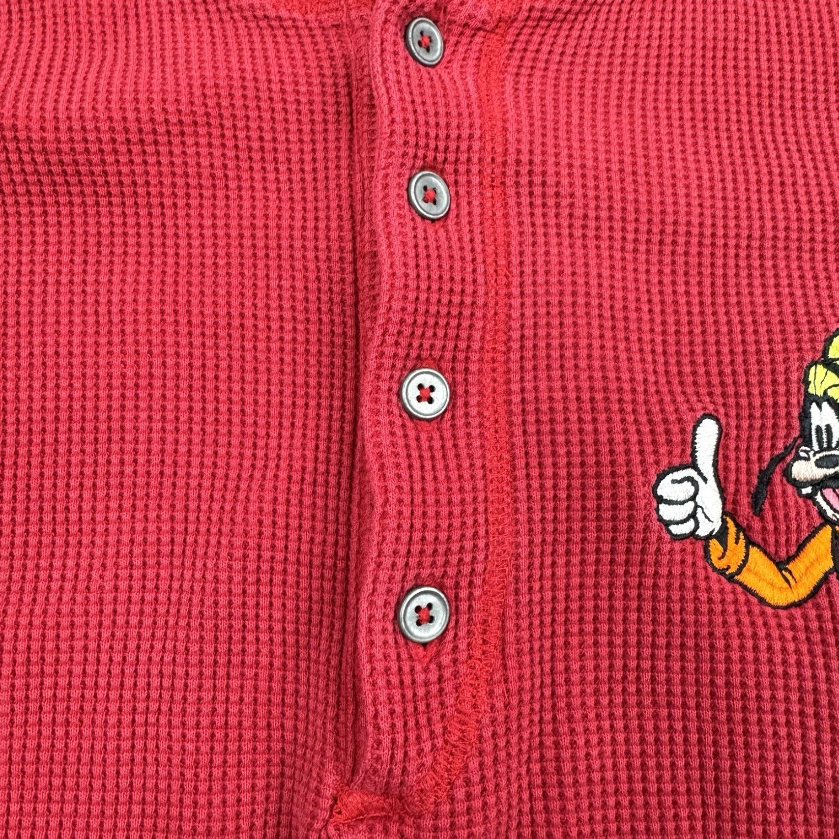 Disney VINTAGE Mickey Goofy Thermal Henley Shirt Adult Large Red Disney World Embroidered 90s Mens Tee Size US L / EU 52-54 / 3 - 4 Thumbnail