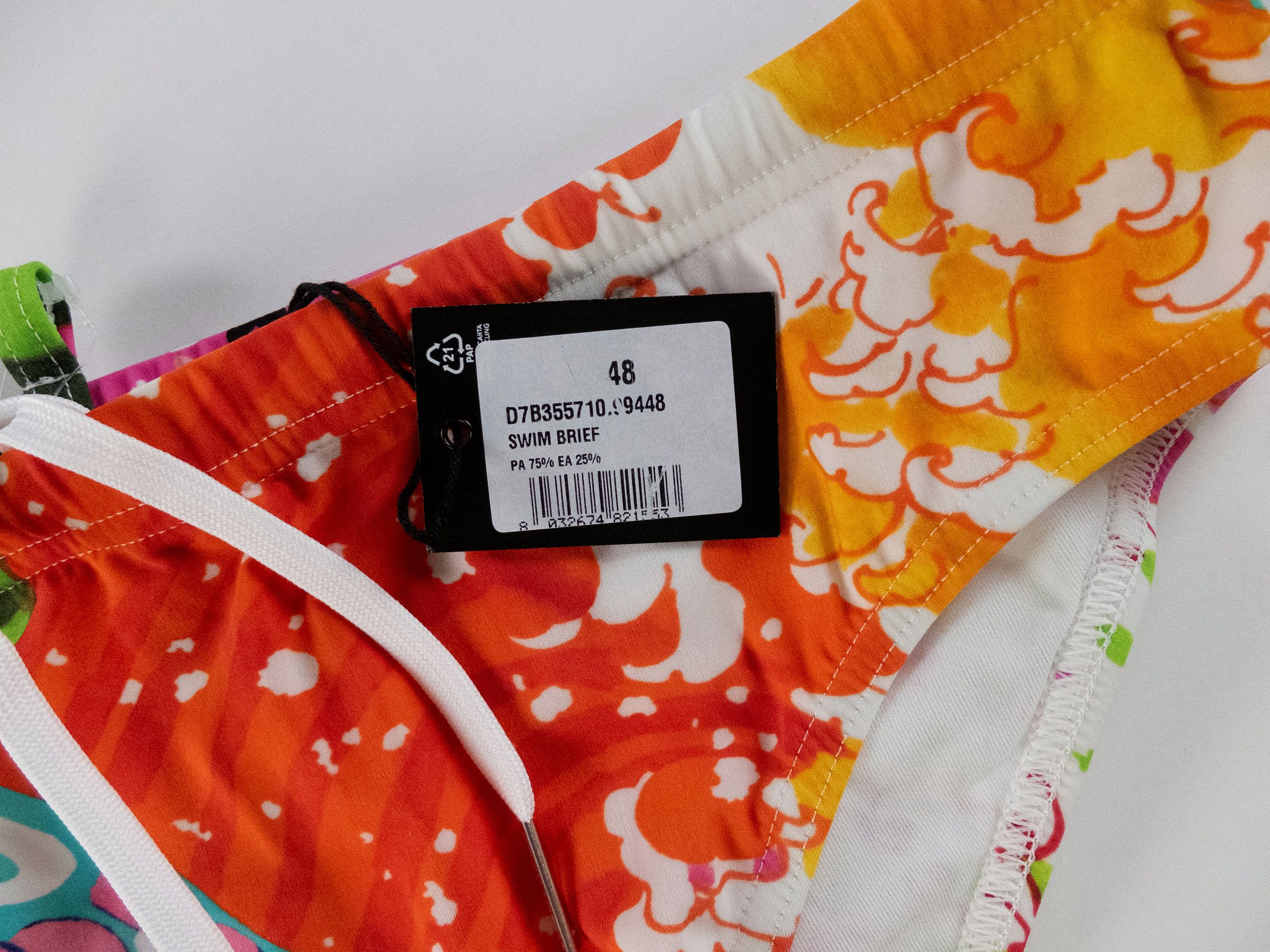 Dsquared2 DSQUARED2 white abstract print swim briefs 48 Medium Size US 32 / EU 48 - 2 Thumbnail
