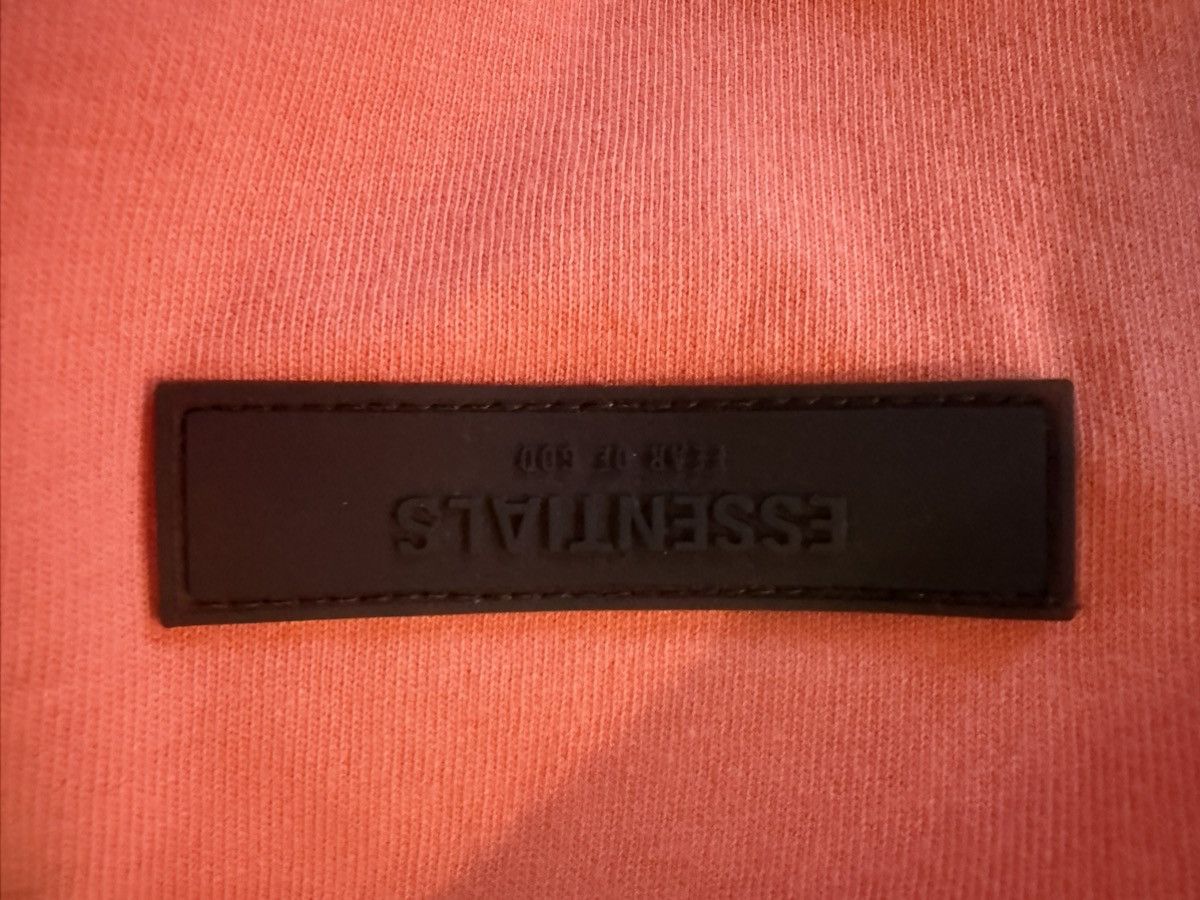 Fear of God Fear Of God Essentials FOG s/s tee tshirt Coral Large NEW! Size US L / EU 52-54 / 3 - 5 Thumbnail