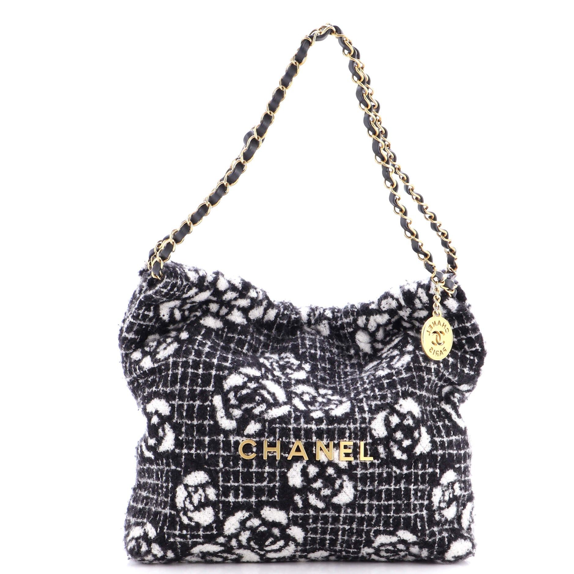 Chanel 22 Chain Hobo Size ONE SIZE - 1 Thumbnail
