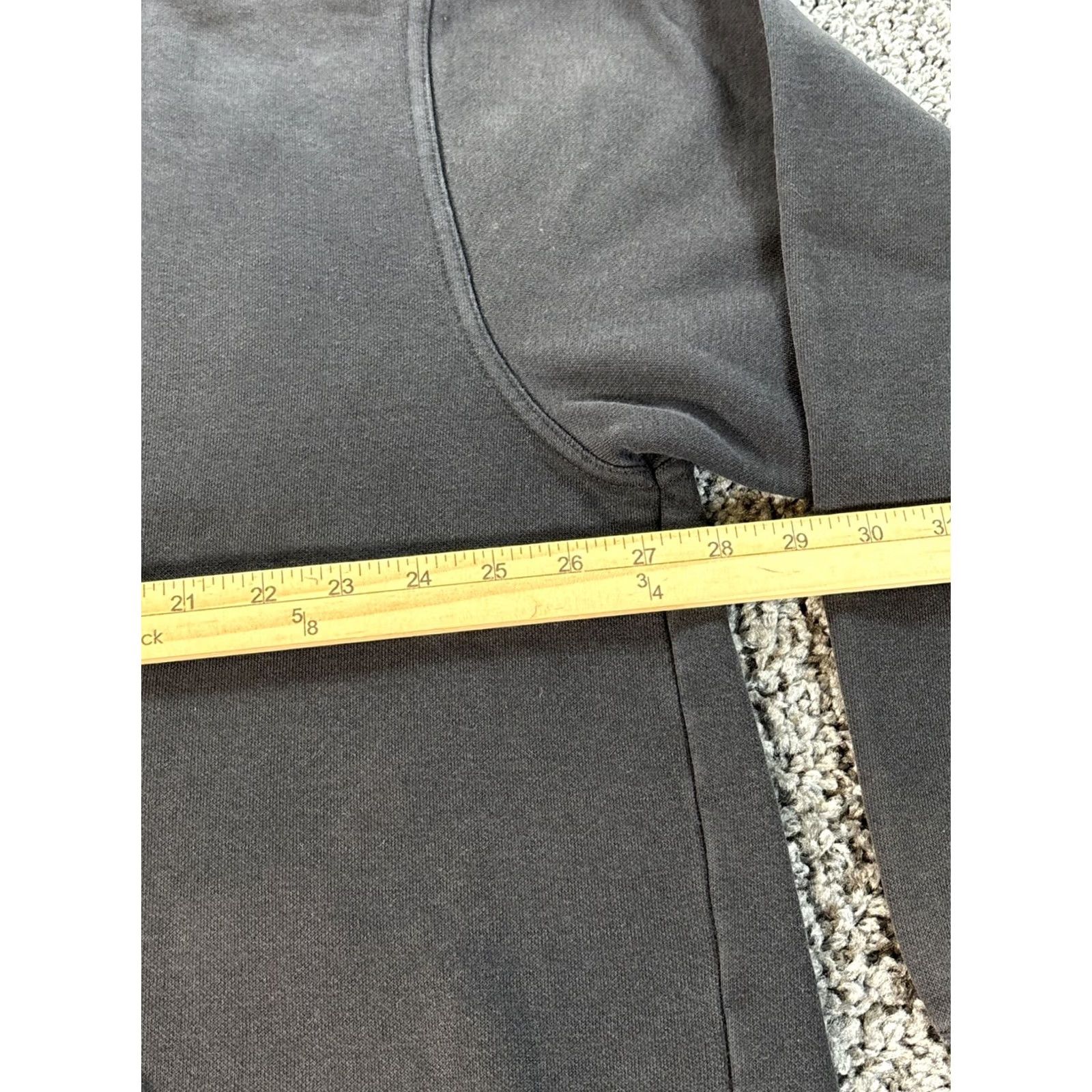 Nike VINTAGE Nike Hoodie Sweatshirt Men's XL Black Embroidered Silver Tag Pull Over Hooded Pockets Football Basketball Gym Sportswear Size US XL / EU 56 / 4 - 3 Thumbnail