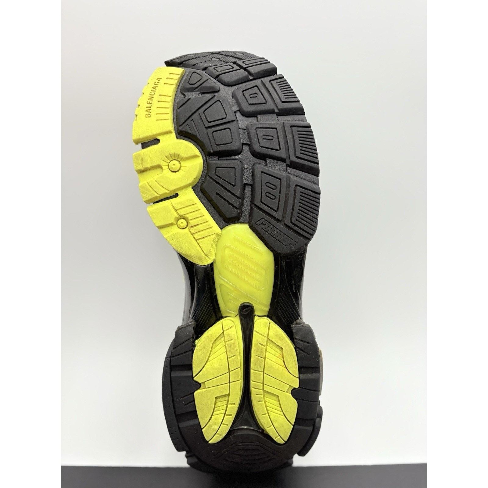 Balenciaga Balenciaga Runner 2.0 ' Silver Neon Yellow ' | SUPER CLEAN! Size US 13 / EU 46 - 13 Thumbnail