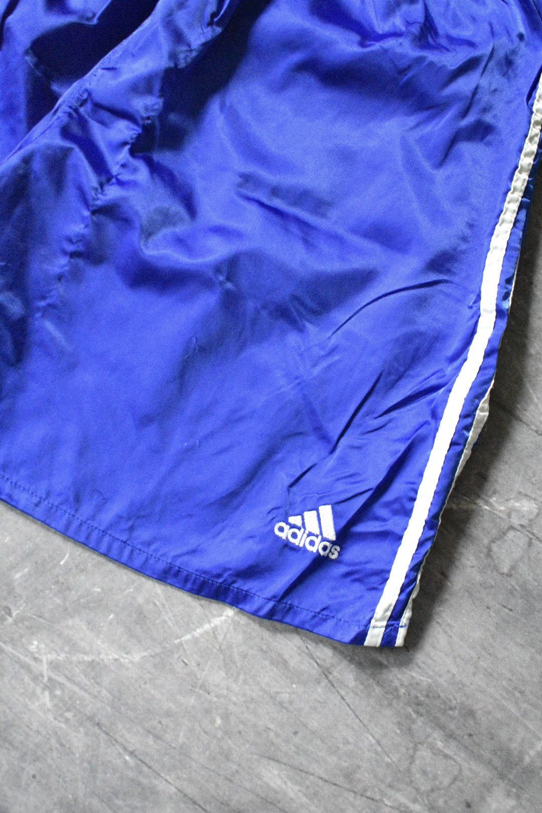 Adidas Vintage Y2K Adidas Shorts (32) Size US 32 / EU 48 - 4 Thumbnail
