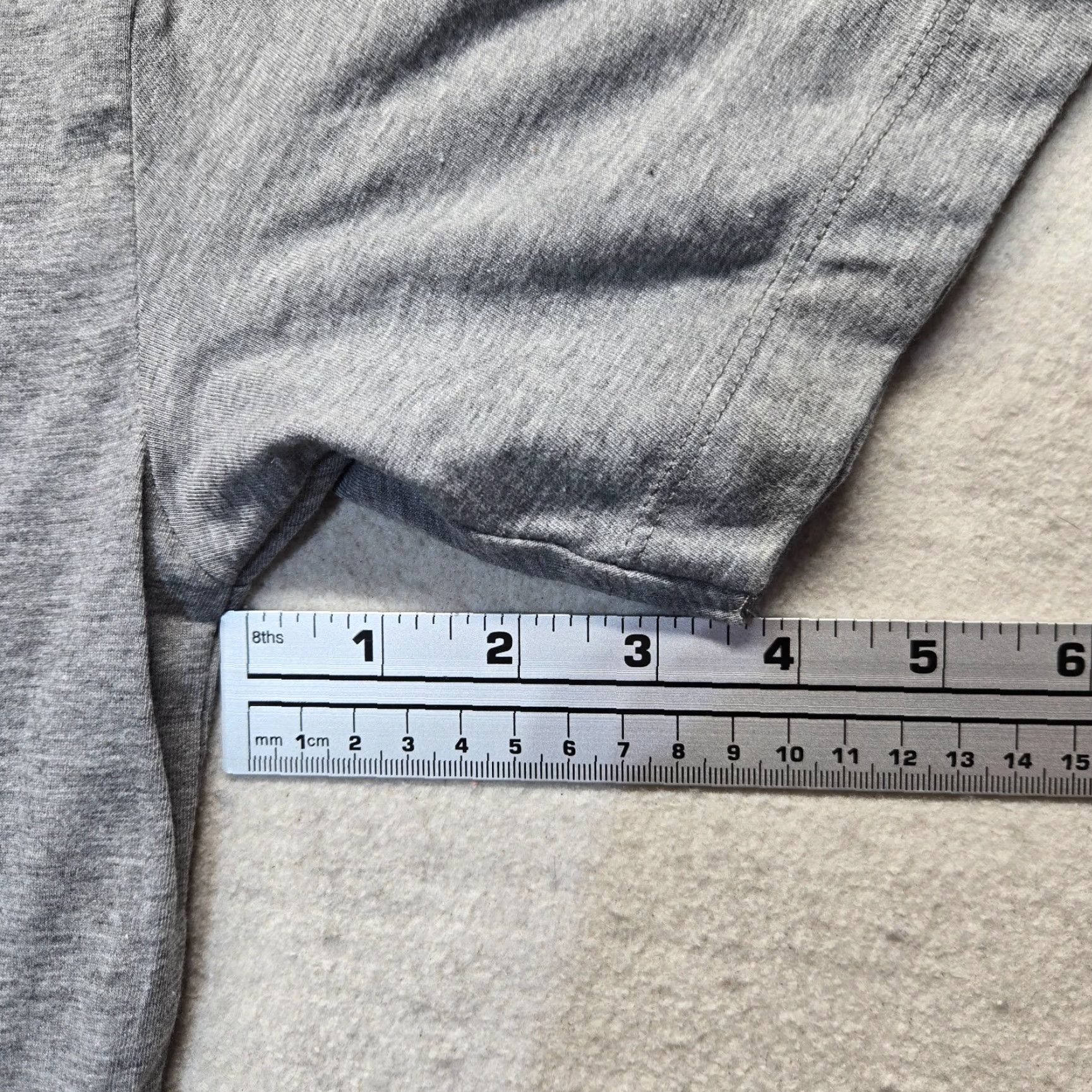 Vintage RODRIGO Y GABRIELA Concert Shirt Adult Small Gray T-Shirt 100% Cotton Graphic Tee Music Memorabilia Size US S / EU 44-46 / 1 - 5 Thumbnail