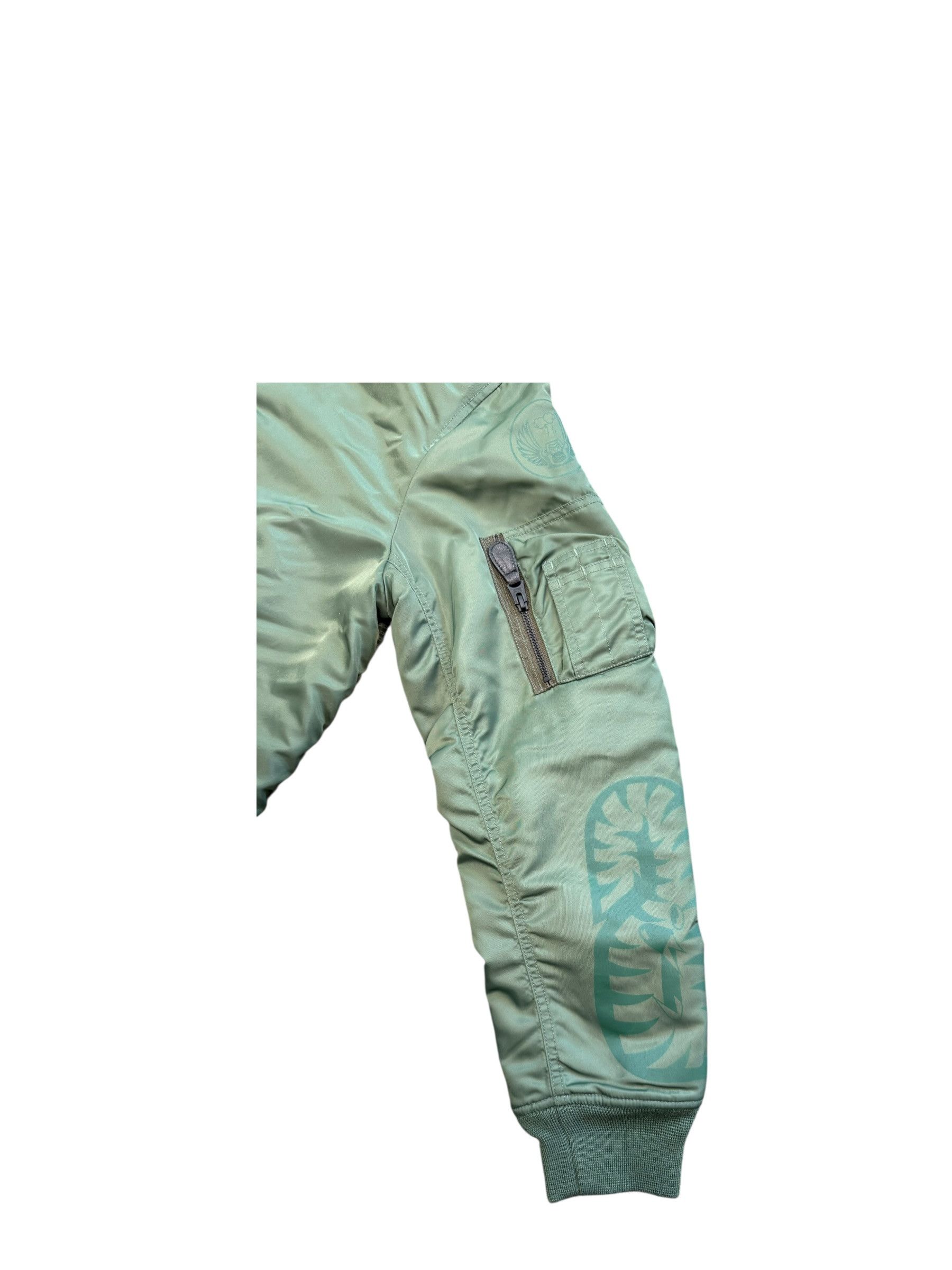 Bape BAPE Back Shark MA1 Bomber Jacket Olive Size US L / EU 52-54 / 3 - 3 Thumbnail