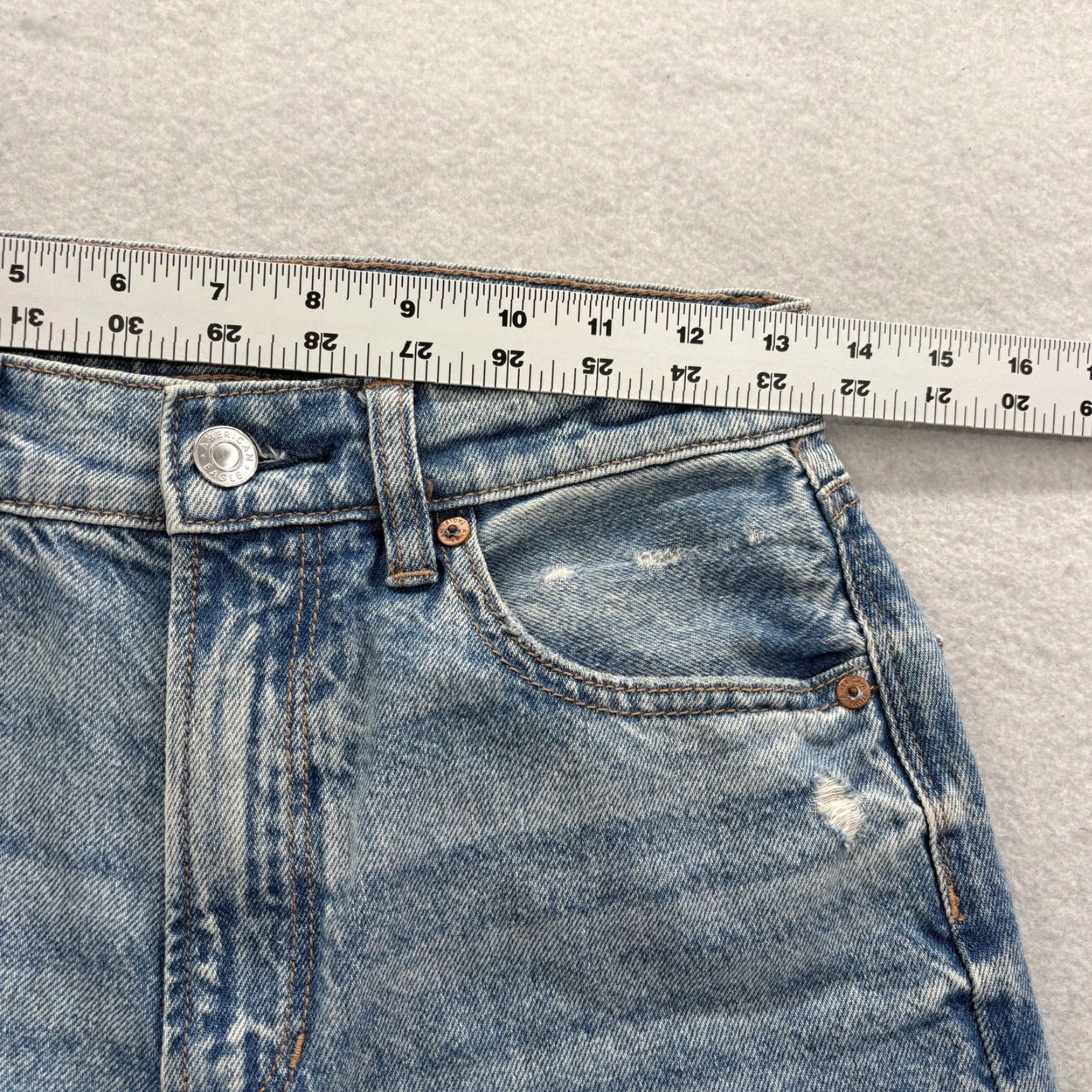 American Eagle Outfitters VINTAGE American Eagle Highest Rise Baggy Straight Jeans Womens 0 Blue Distressed Denim Size 25" / US 0 / IT 36 - 7 Thumbnail