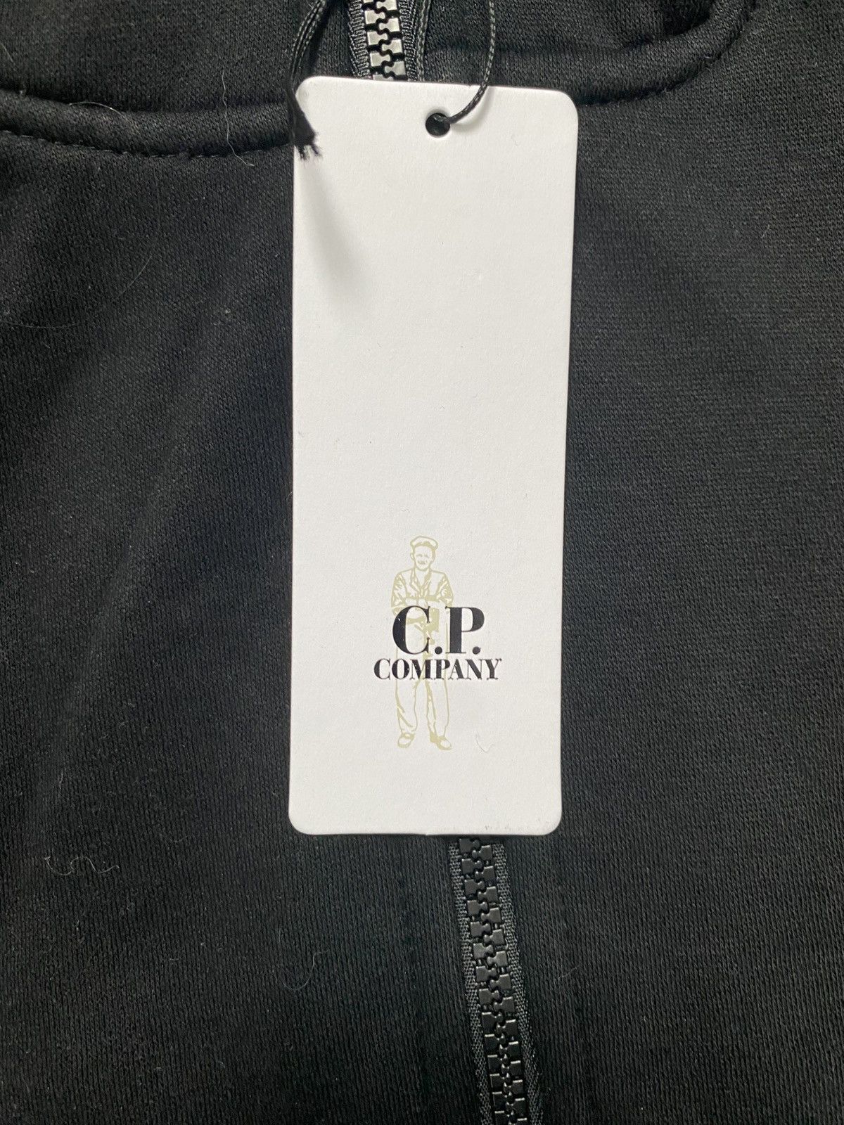 C.P. Company Sweat à capuche CP Company – Noir – Neuf avec étiquettes Size US M / EU 48-50 / 2 - 3 Thumbnail