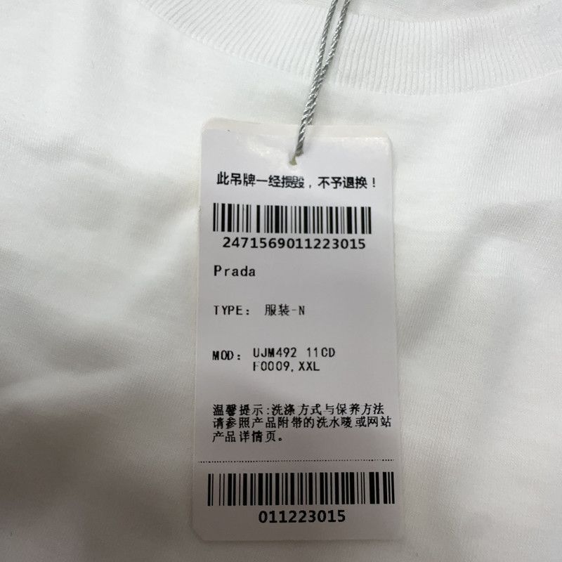 Prada Prada Casual Round Neck Short Sleeve TShirt-2506 Size US XXL / EU 58 / 5 - 6 Thumbnail